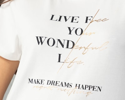 Foto 4 | Foto 4 | Playera Jennifer Lopez Manga Corta con Estampado