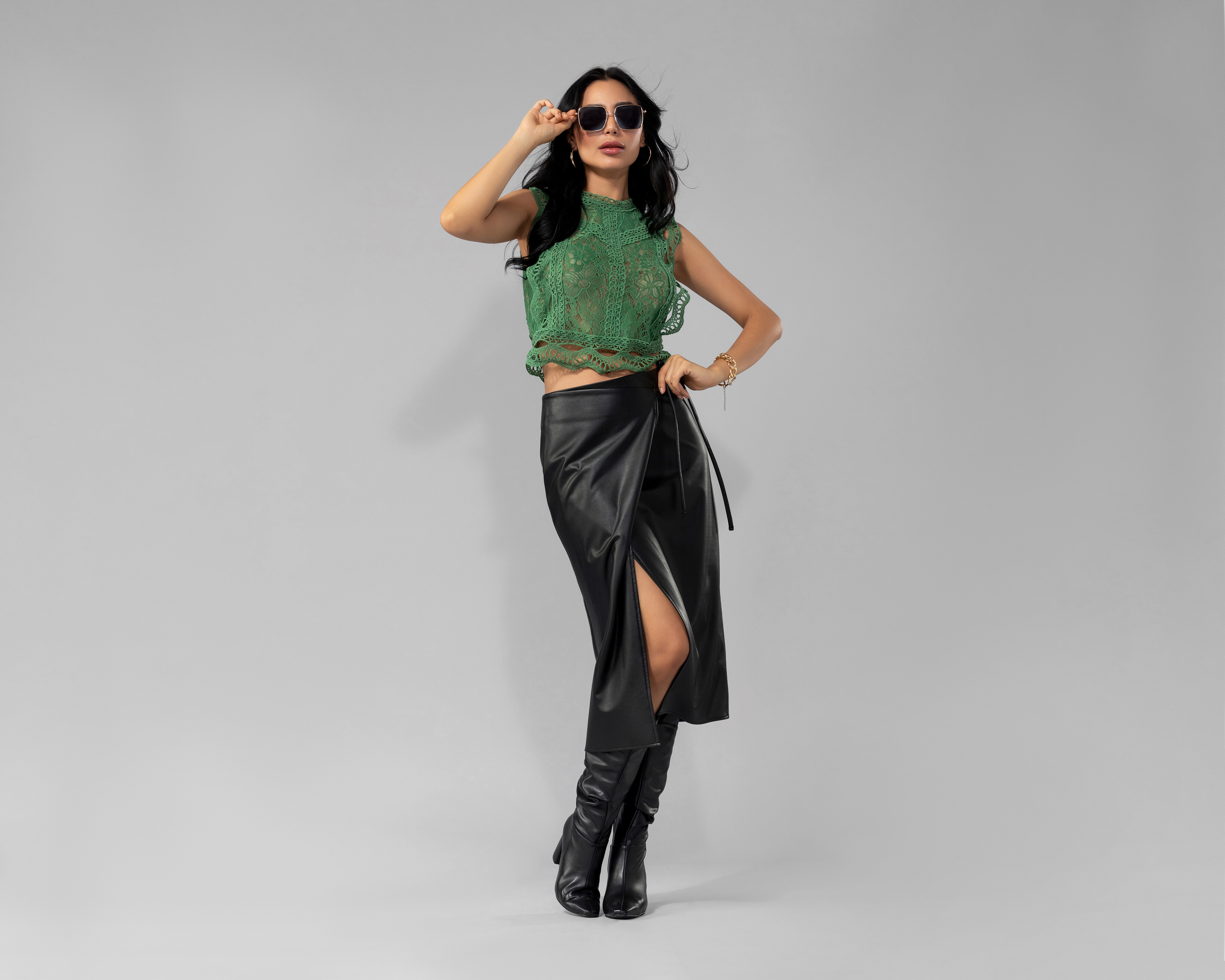 Blusa Jennifer Lopez sin Manga con Encaje