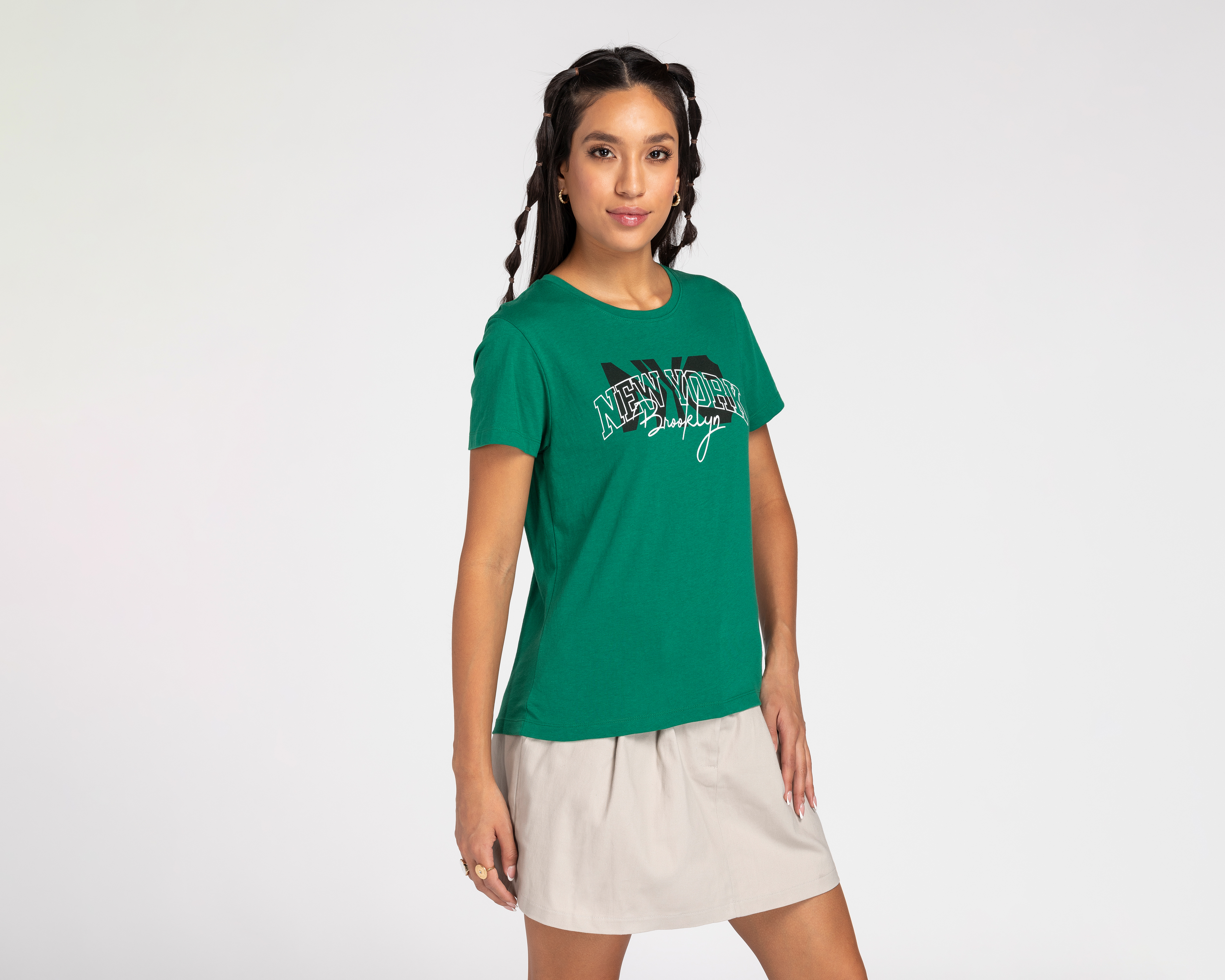 Foto 2 pulgar | Foto 1 | Playera Refill Manga Corta Estampada