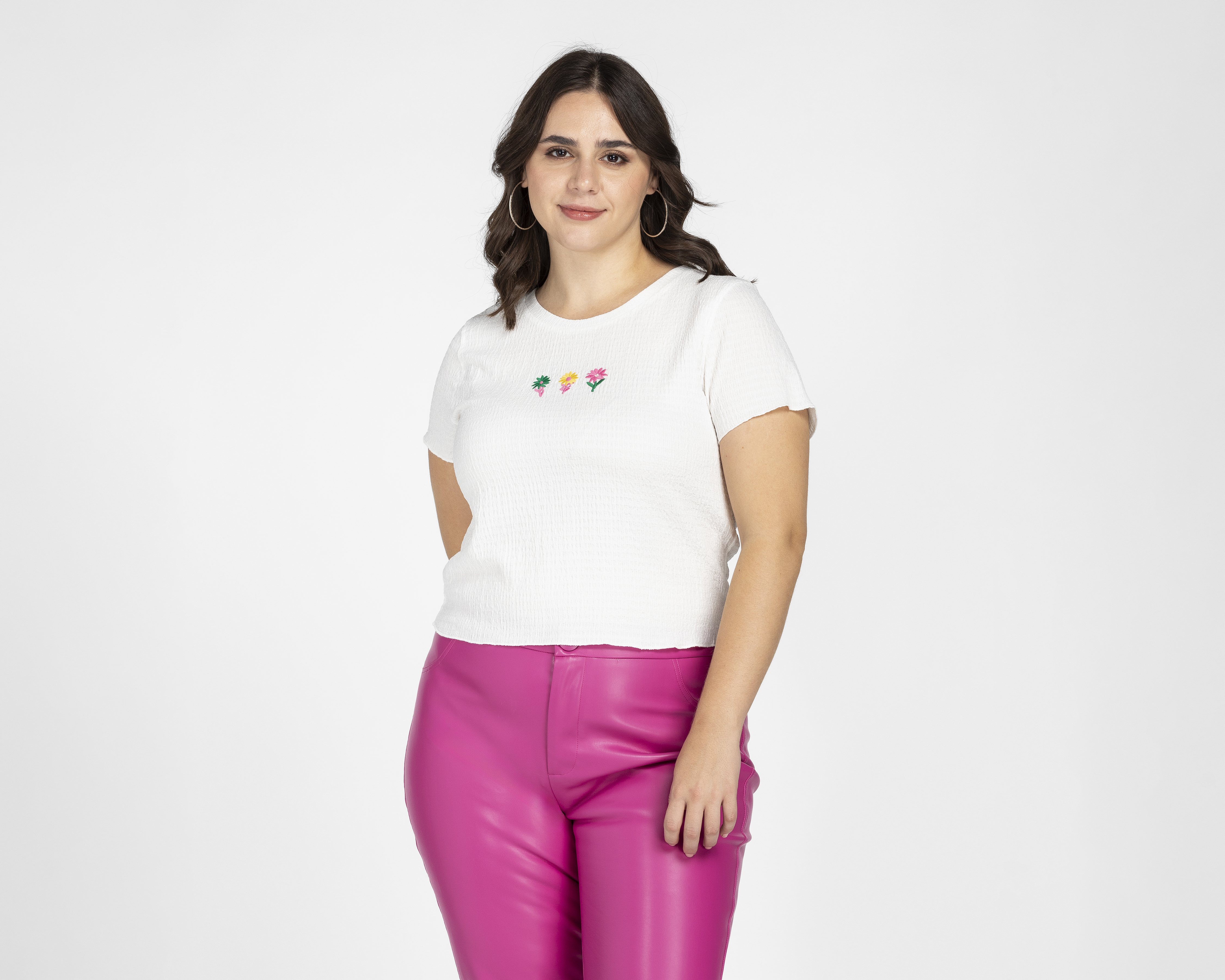 Foto 5 pulgar | Foto 4 | Playera 18 Forever Manga Corta con Bordado