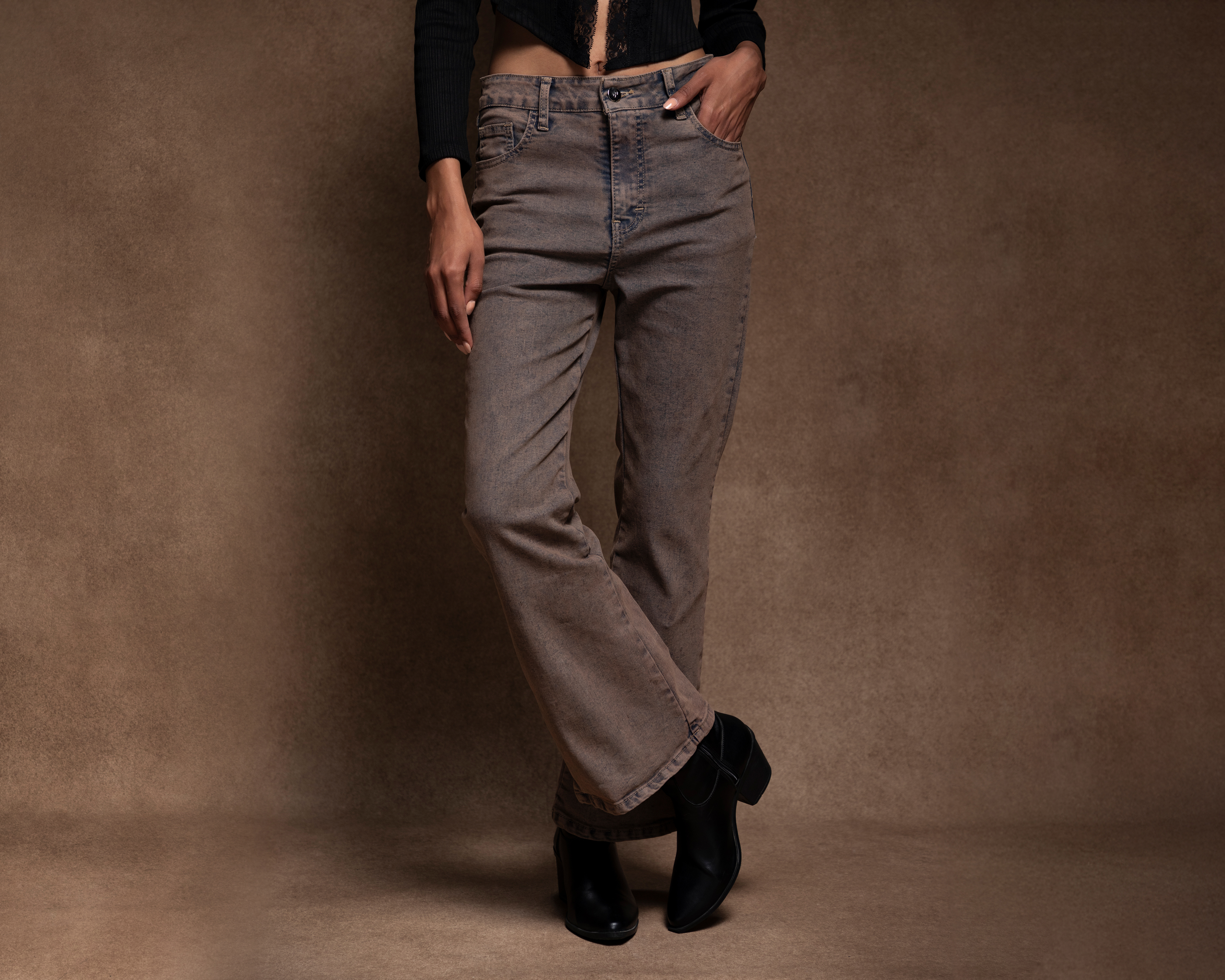 Foto 3 pulgar | Foto 2 | Jeans Flare Strona para Mujer