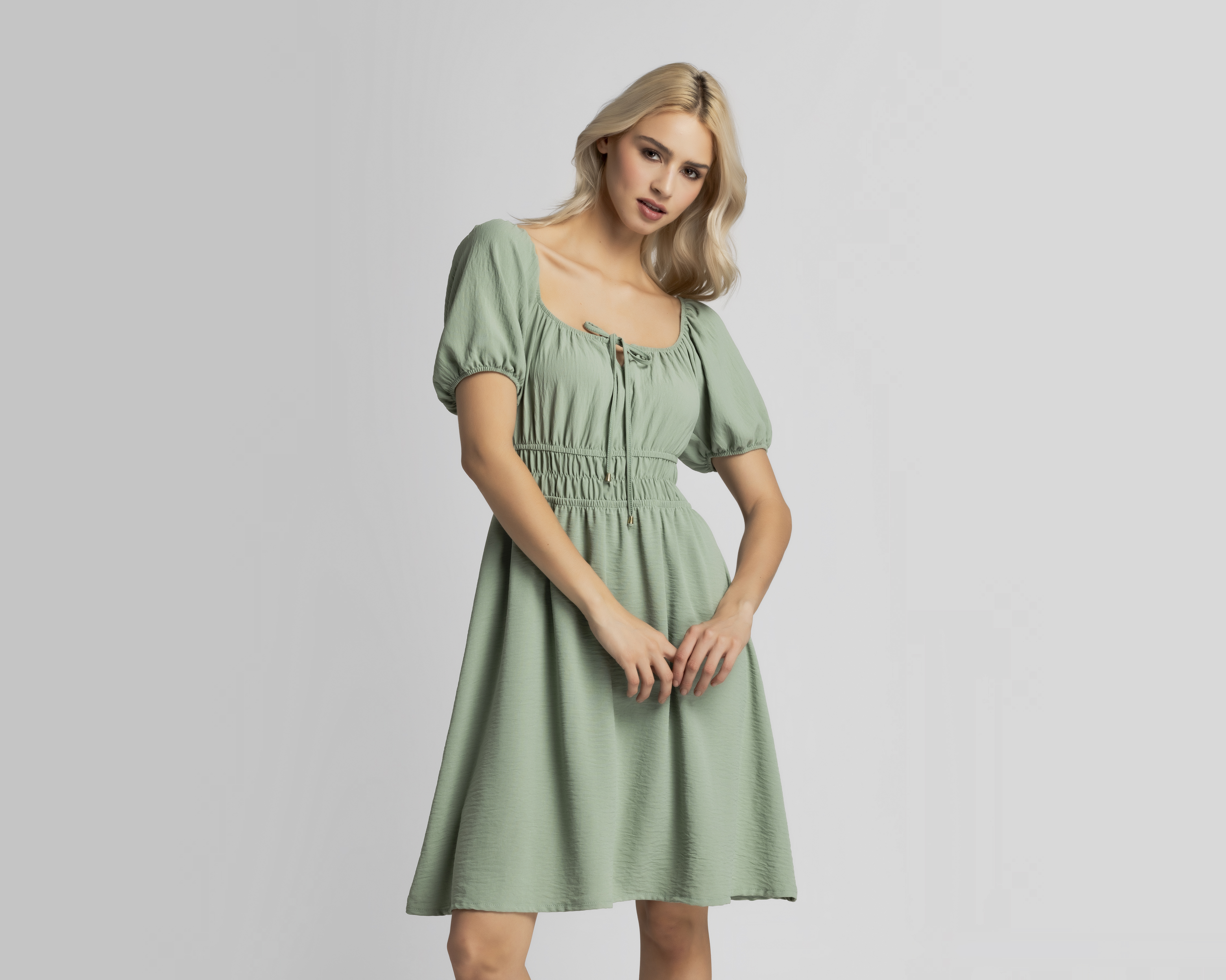 Foto 2 pulgar | Foto 1 | Vestido Casual Refill Verde para Mujer