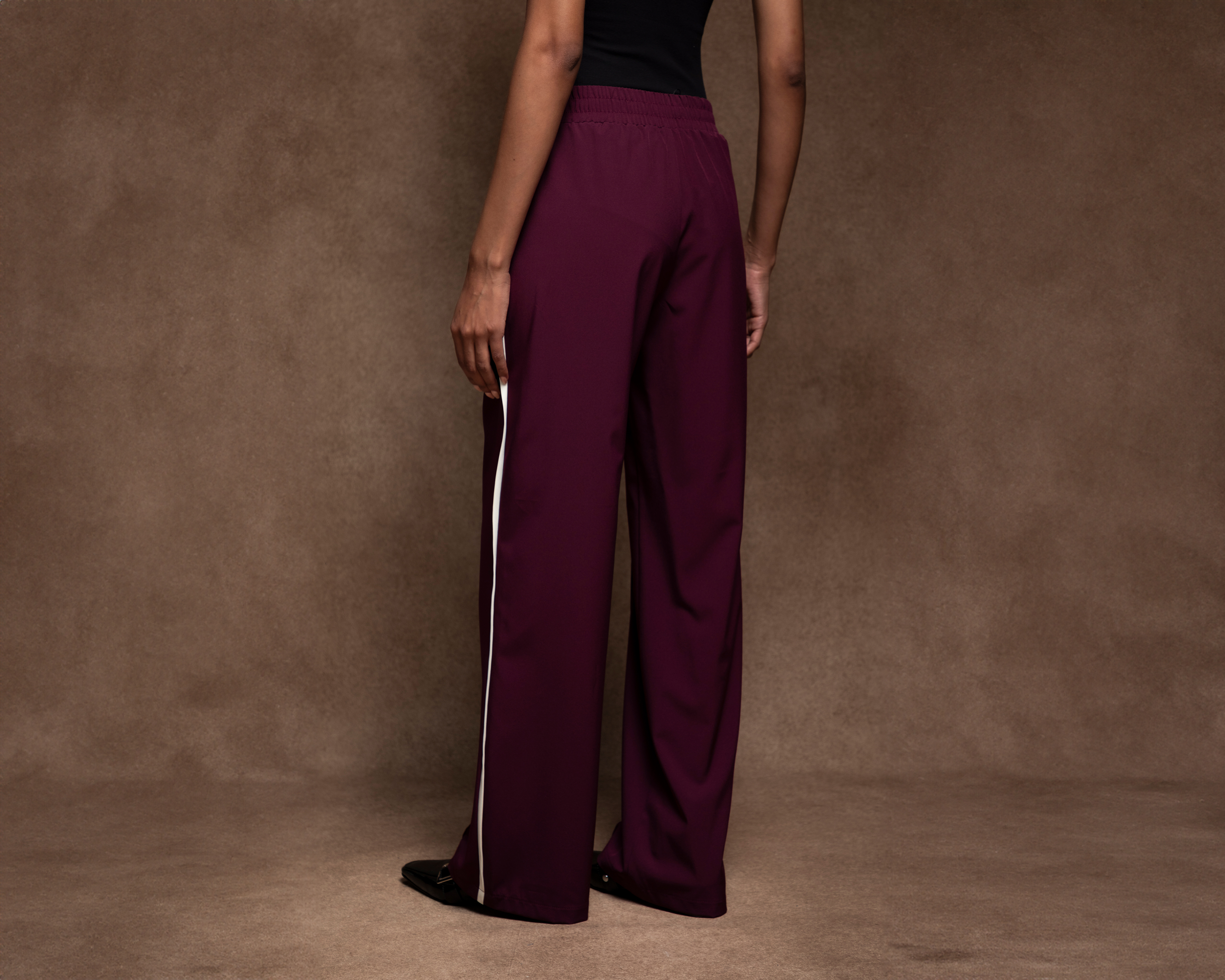 Foto 4 pulgar | Foto 3 | Pantalón Ancho Strona Vino para Mujer