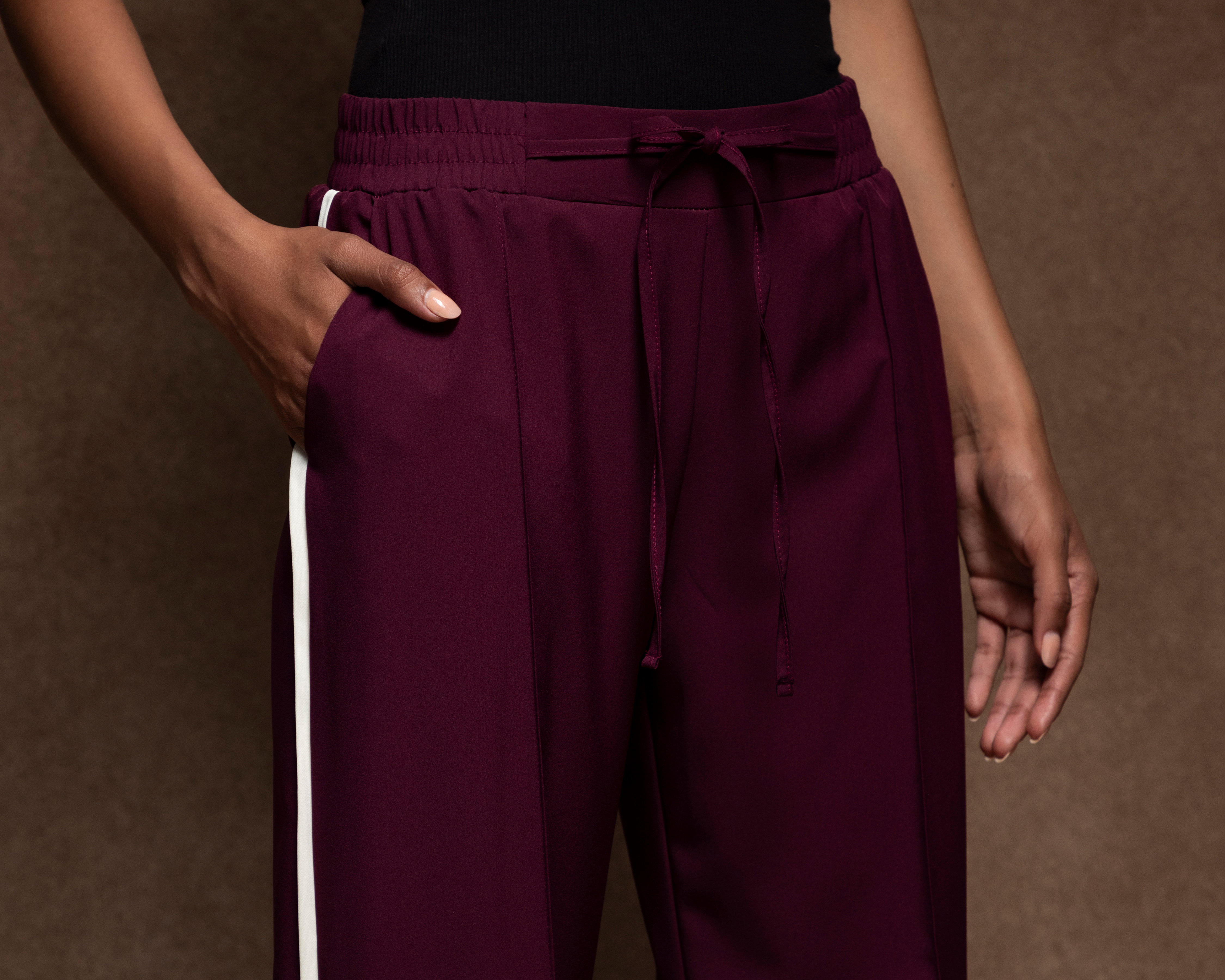 Foto 5 pulgar | Foto 4 | Pantalón Ancho Strona Vino para Mujer