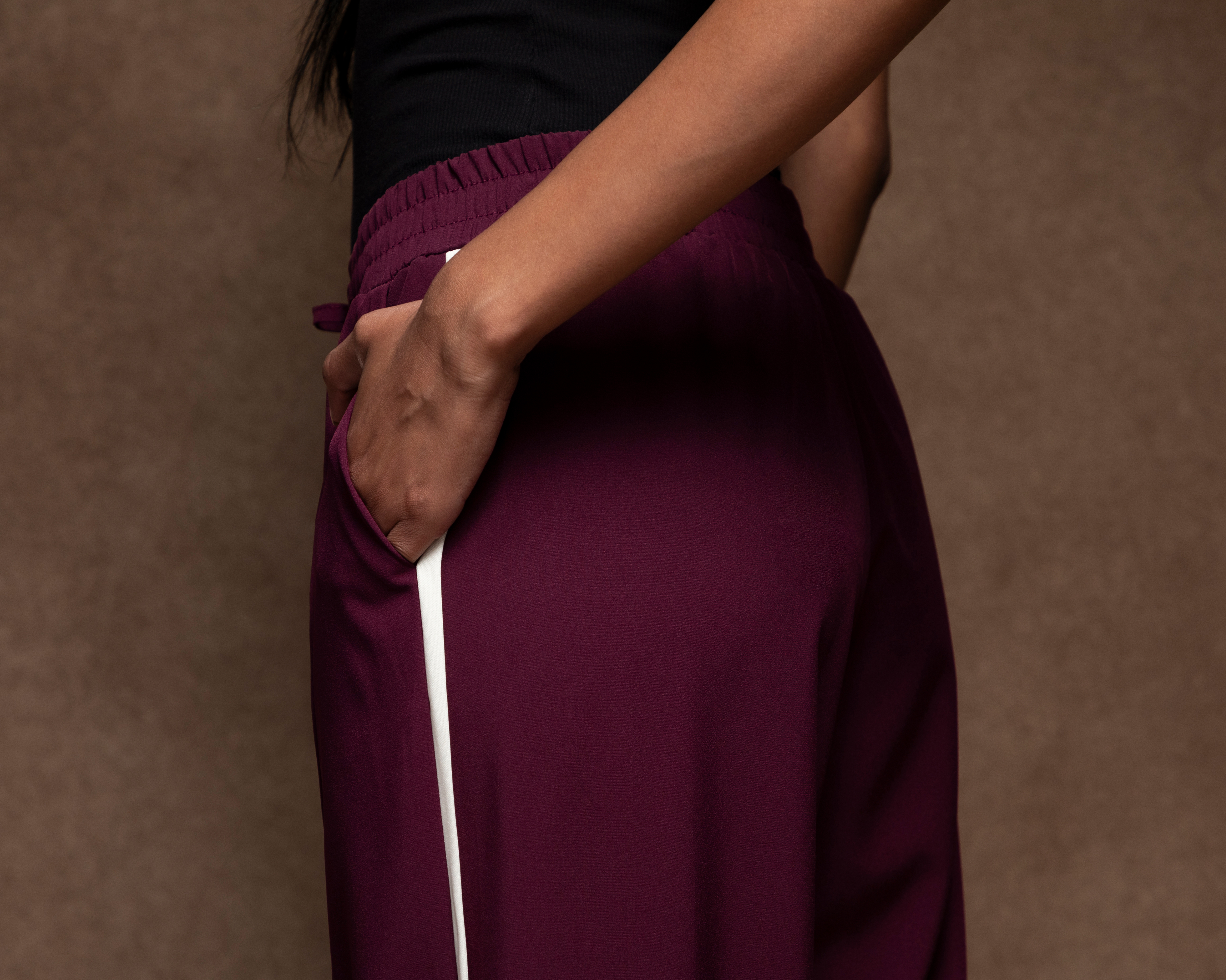 Foto 6 pulgar | Foto 5 | Pantalón Ancho Strona Vino para Mujer