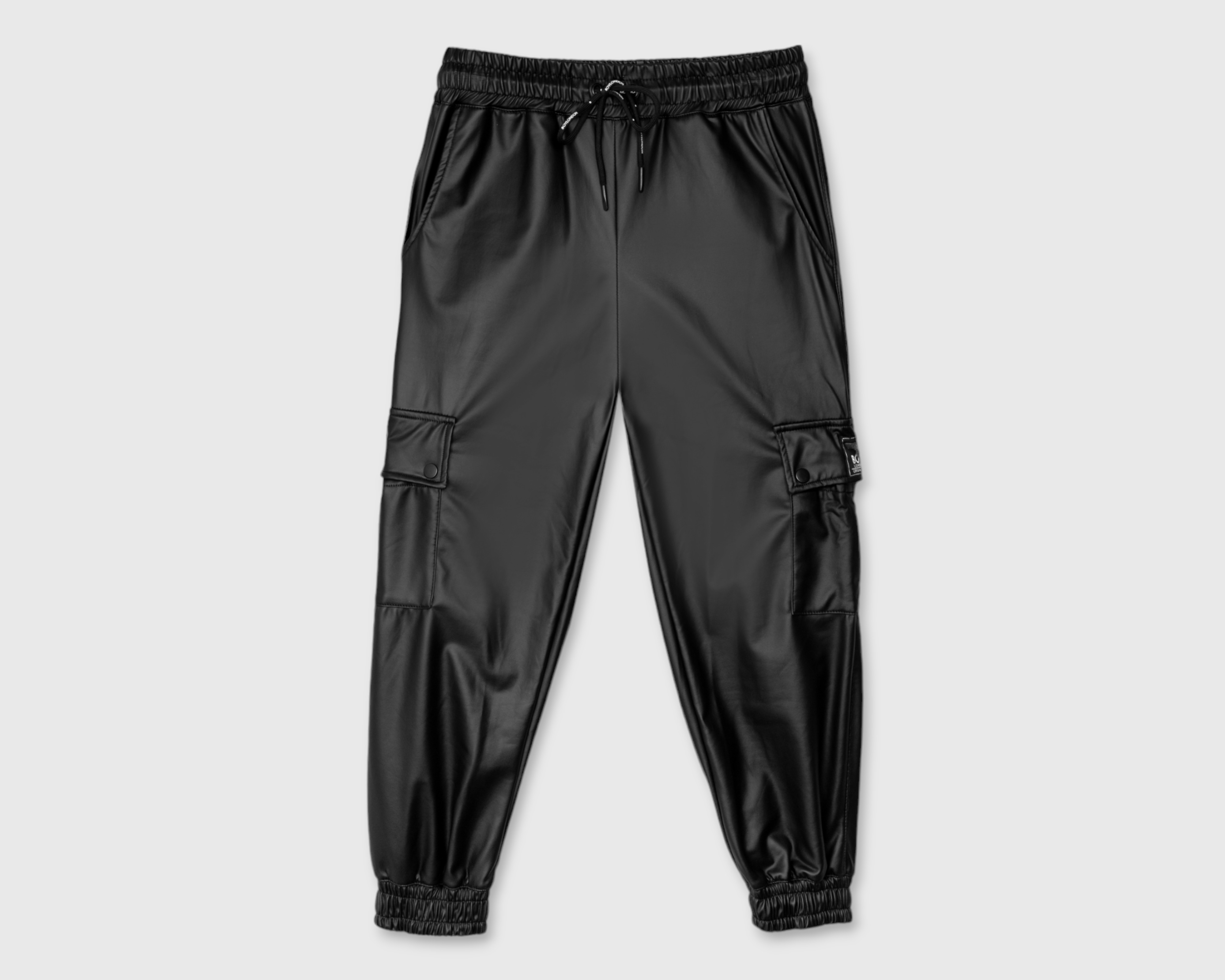 Foto 2 pulgar | Foto 1 | Jogger Boy London tipo Cuero