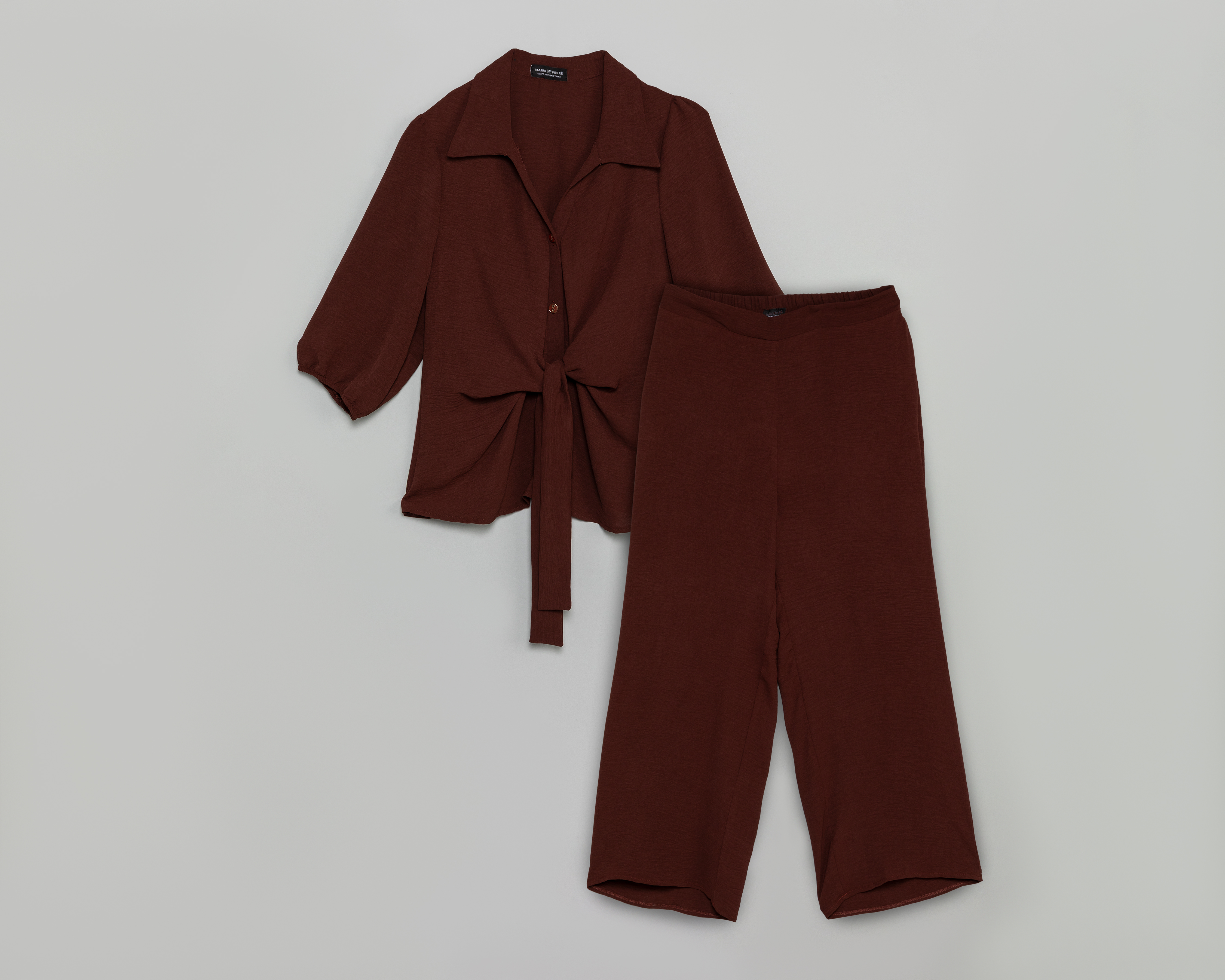 Foto 2 pulgar | Foto 1 | Blusa y Pantalón María Ferré para Mujer