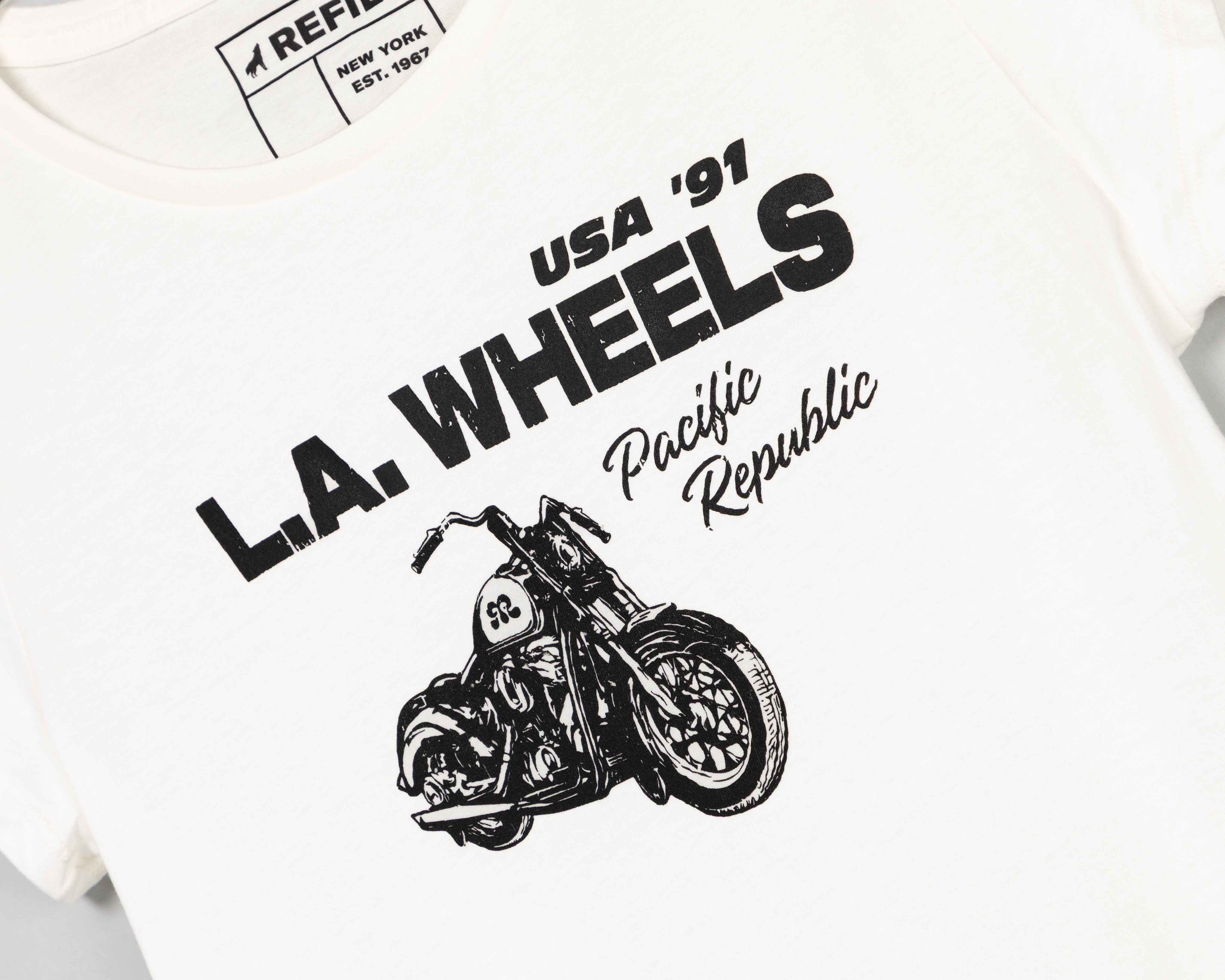 Foto 4 pulgar | Foto 3 | Playera Blanca Refill para Mujer