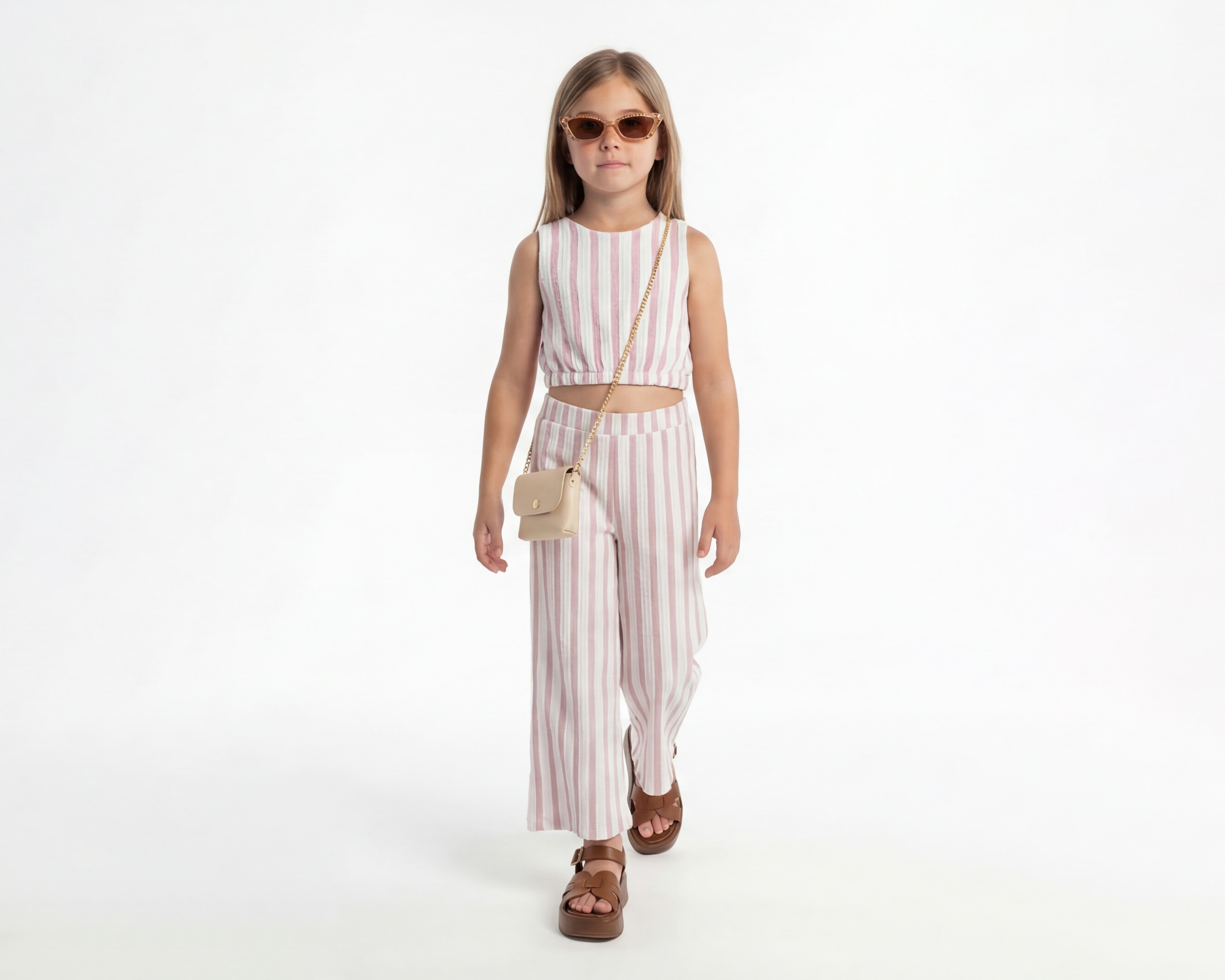 Foto 3 pulgar | Foto 2 | Blusa y Pantalón con Bolsa Refill para Niña