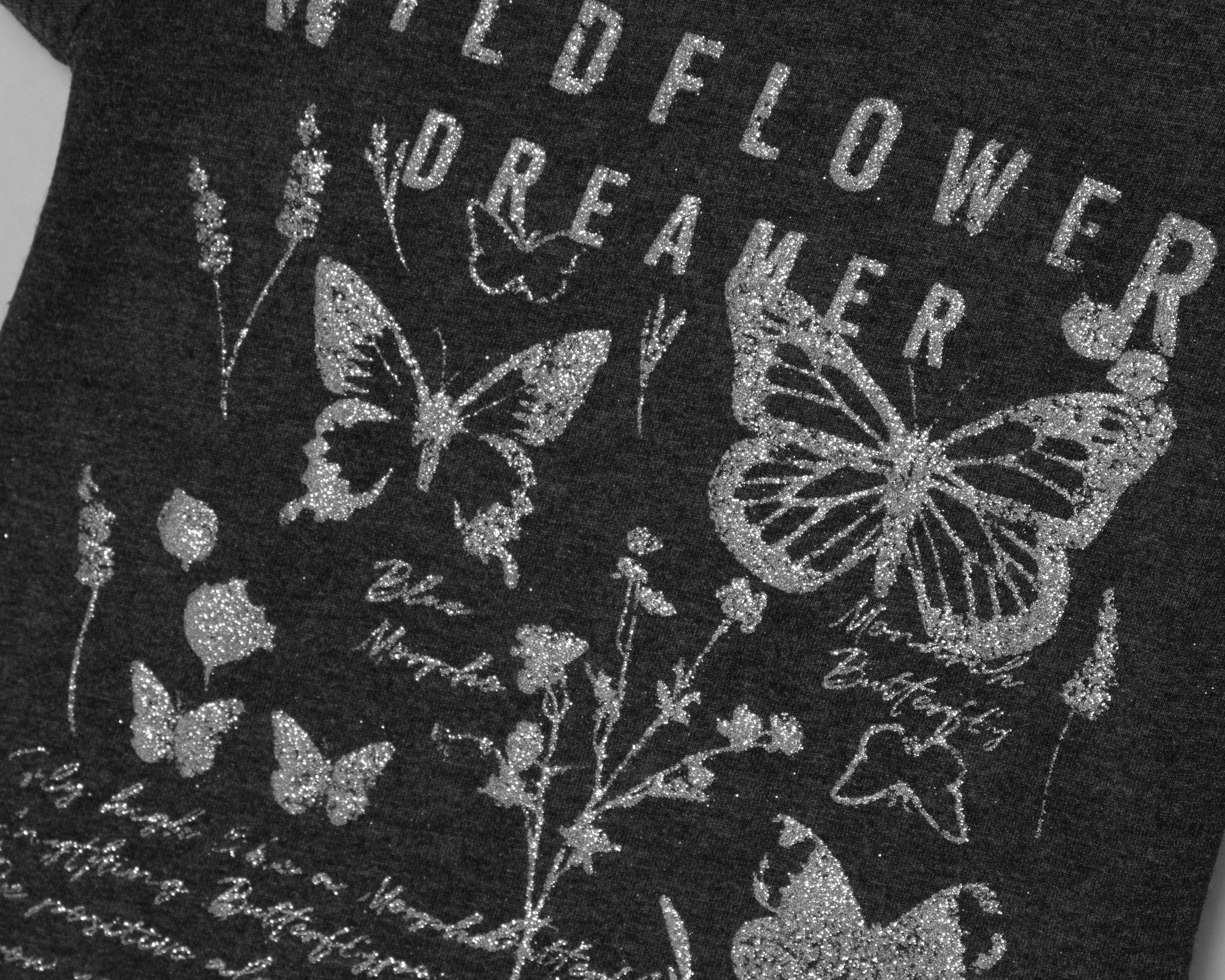 Foto 4 pulgar | Foto 3 | Playera Girls Attitude Manga Corta Mariposas para Niña