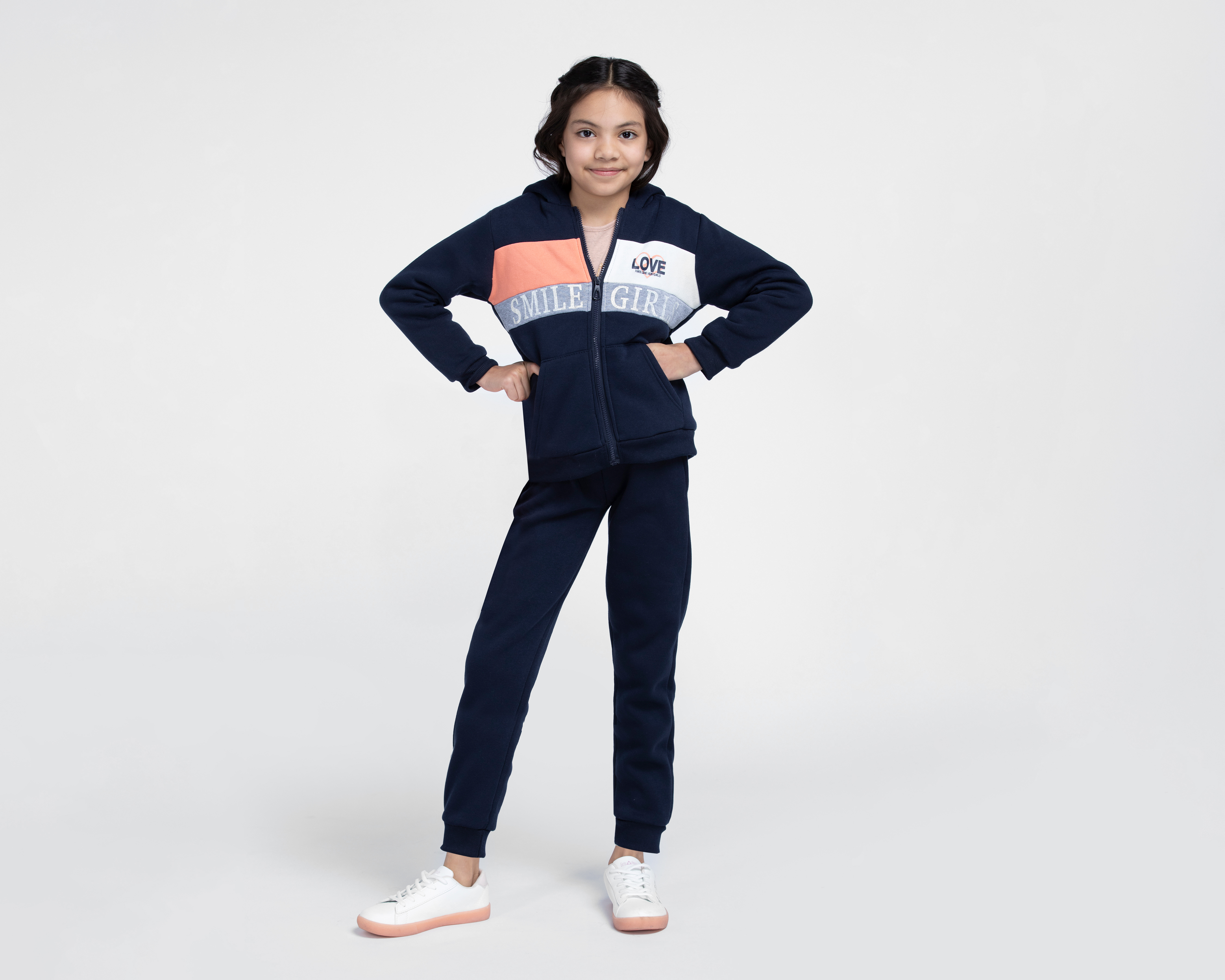 Foto 2 pulgar | Foto 1 | Pants y Sudadera Refill para Niña