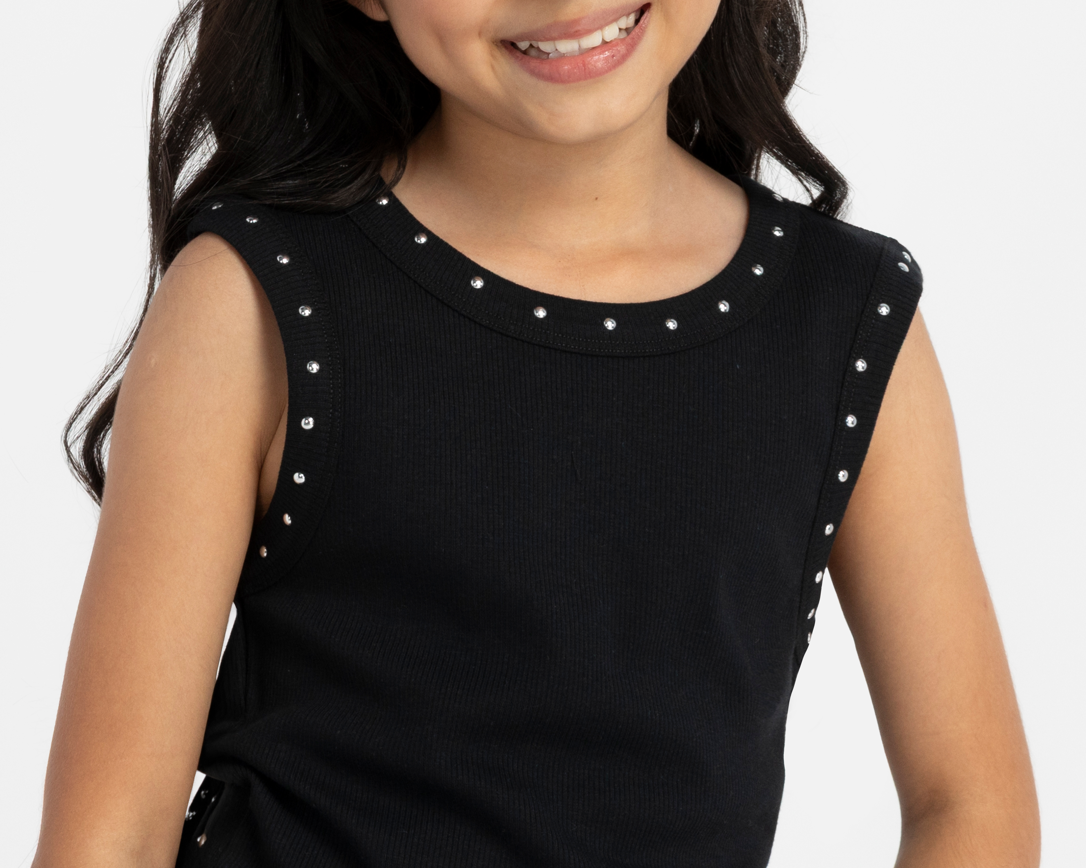 Foto 5 pulgar | Foto 4 | Playera Cuello Redondo Negra Refill para Niña