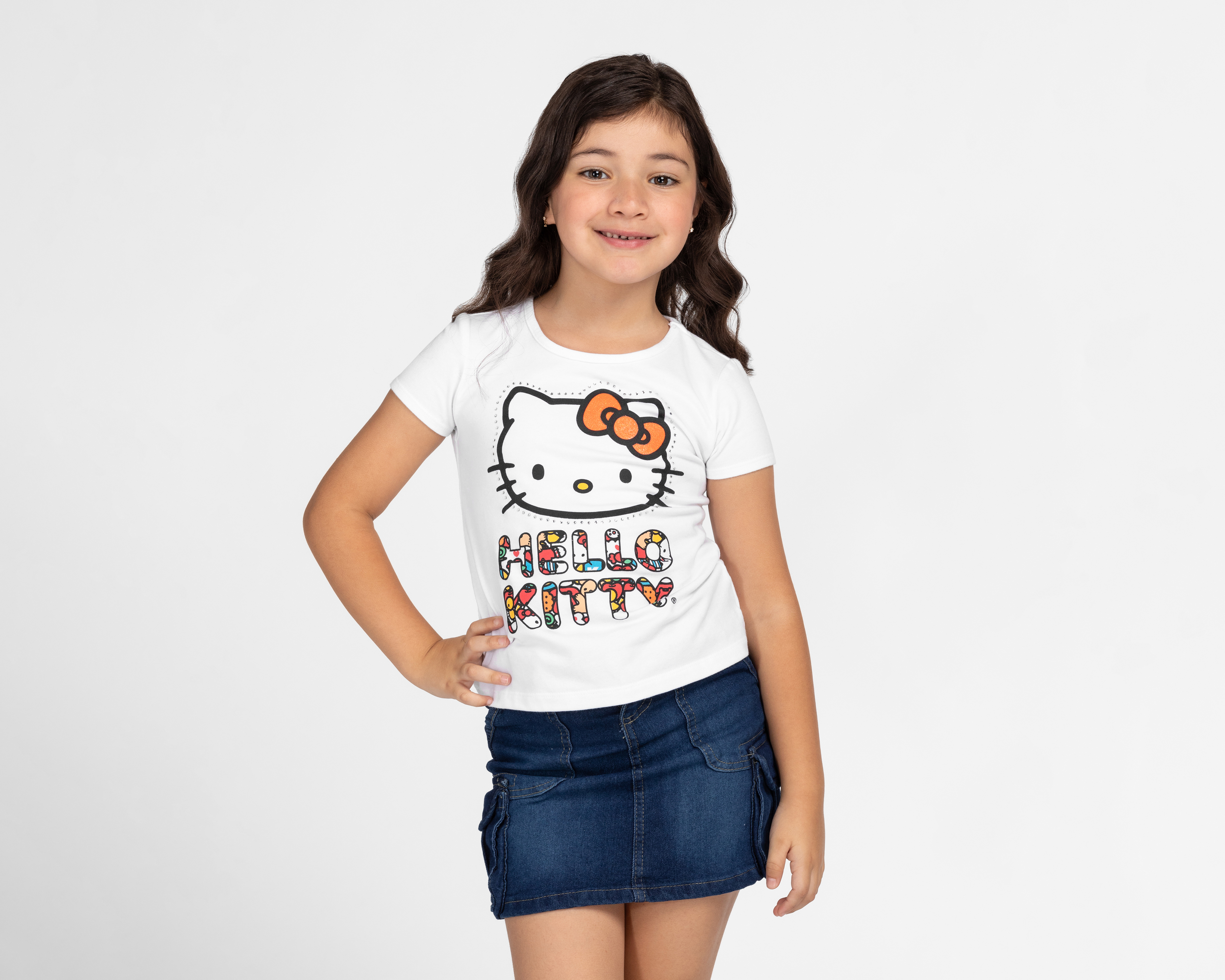 Foto 2 pulgar | Foto 1 | Playera Hello Kitty Manga Corta Estampada para Niña