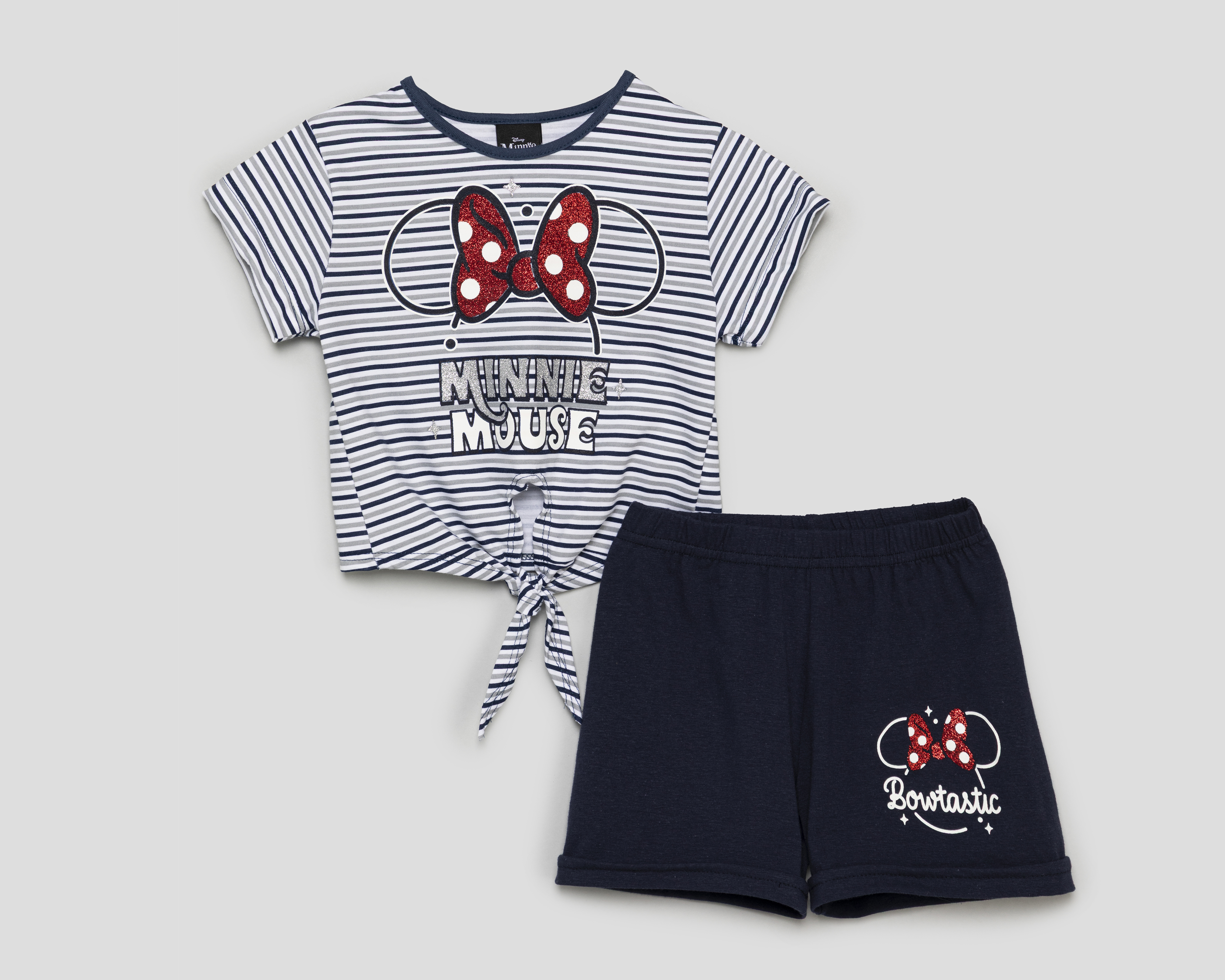 Foto 2 pulgar | Foto 1 | Conjunto de Short y Playera Disney Minnie Mouse para Niña