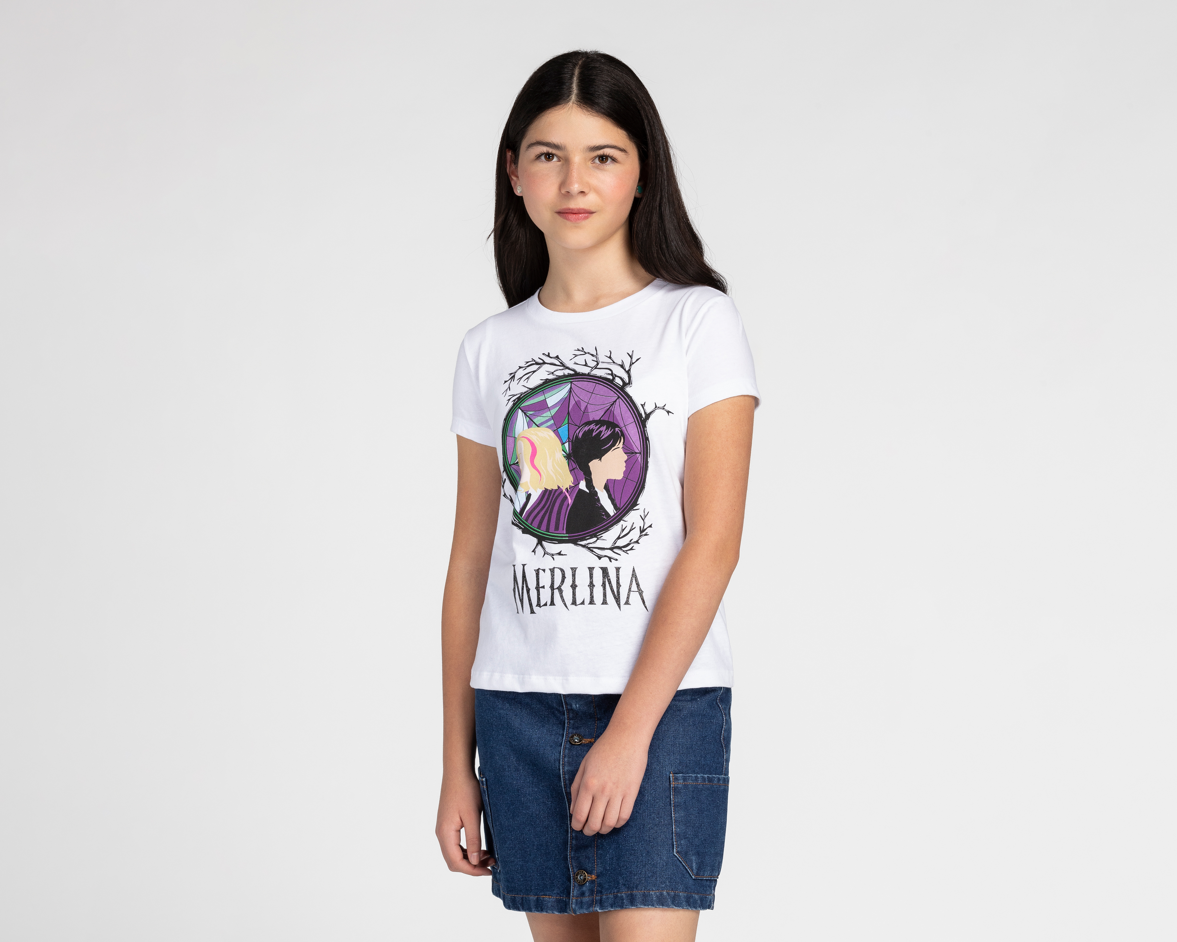 Playera Merlina Manga Corta Estampada para Niña