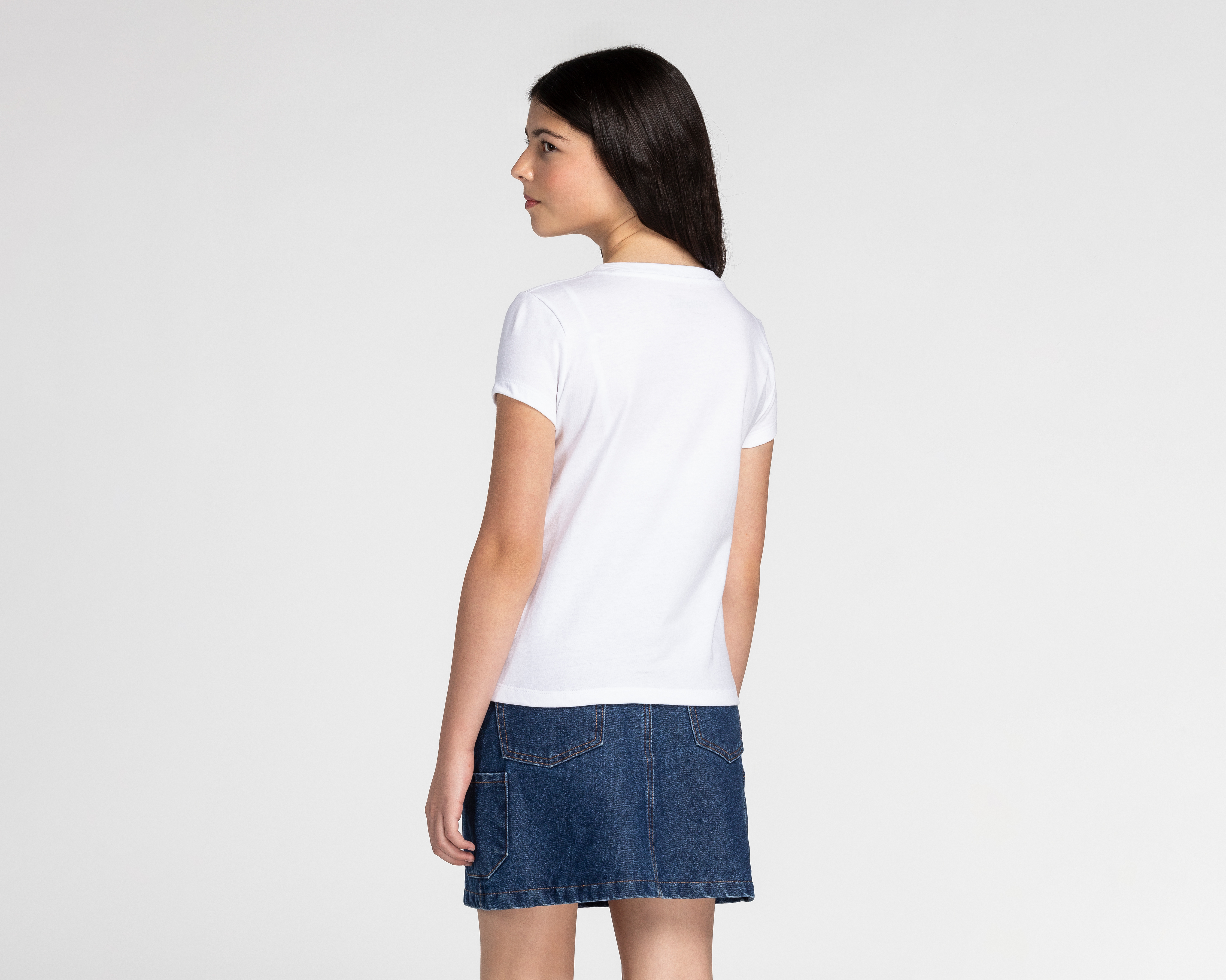 Foto 3 pulgar | Foto 2 | Playera Merlina Manga Corta Estampada para Niña