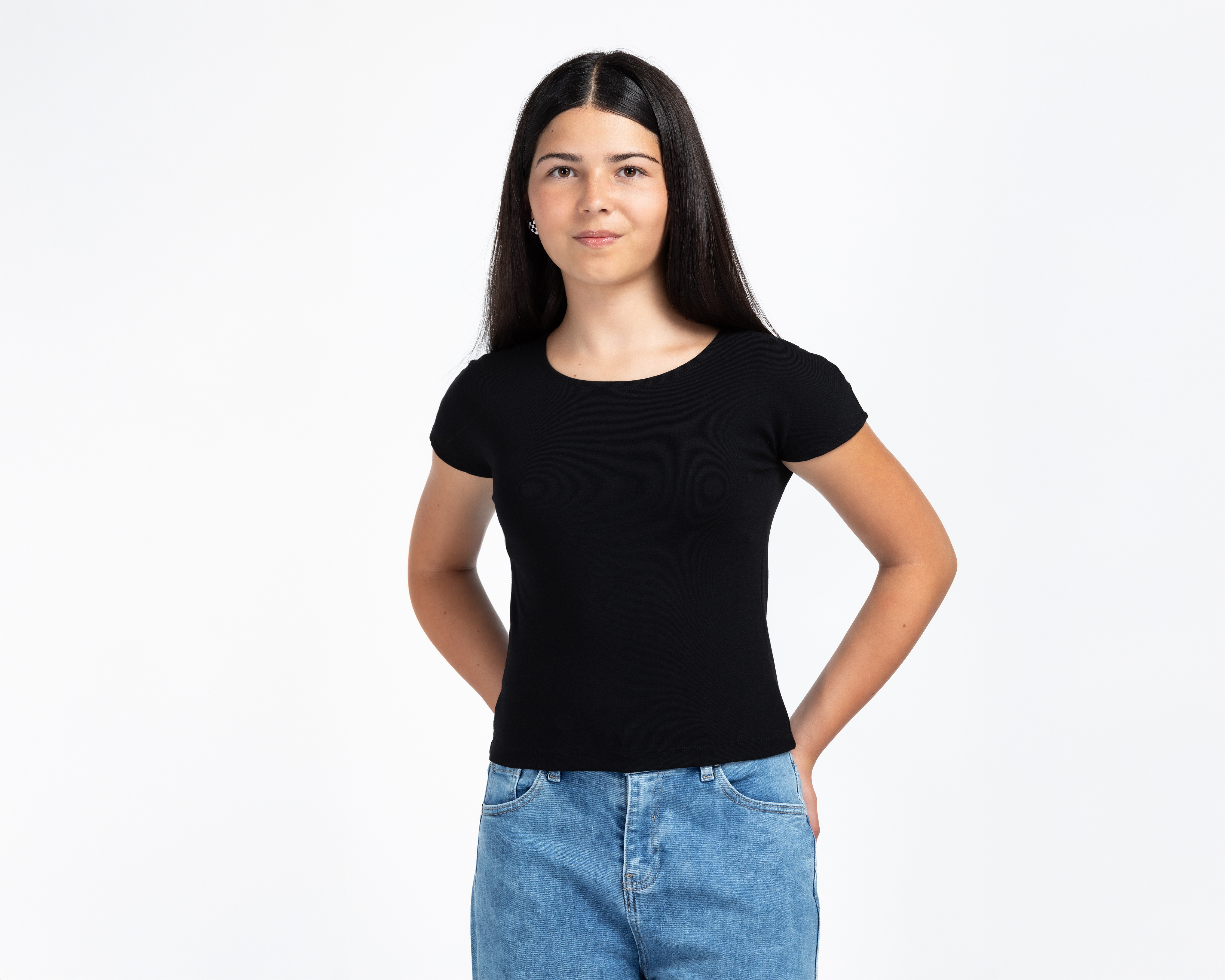 Playera de Cuello Redondo Negra Girls Attitude para Niña