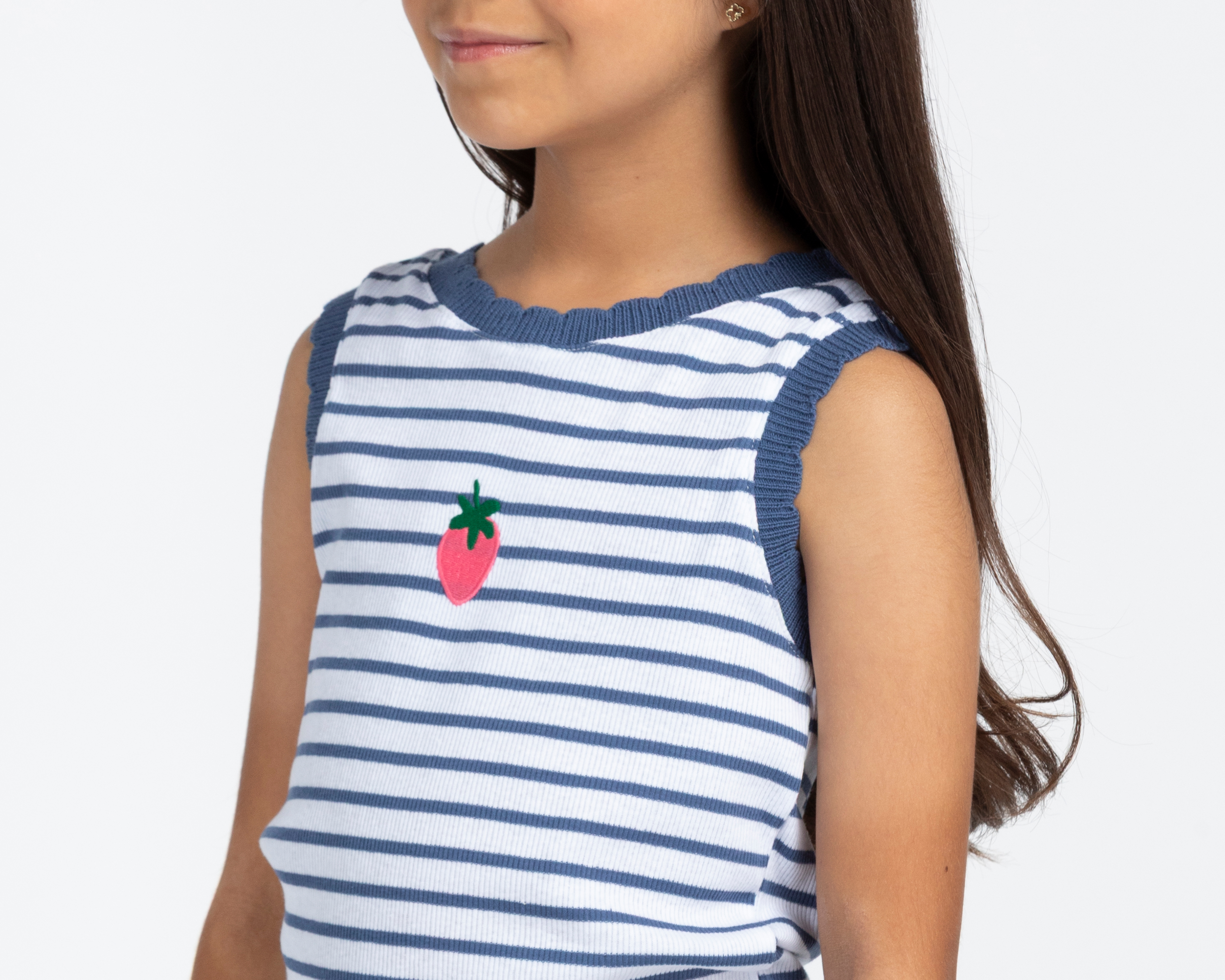 Foto 5 pulgar | Foto 4 | Playera de Cuello Redondo Blanca Refill para Niña