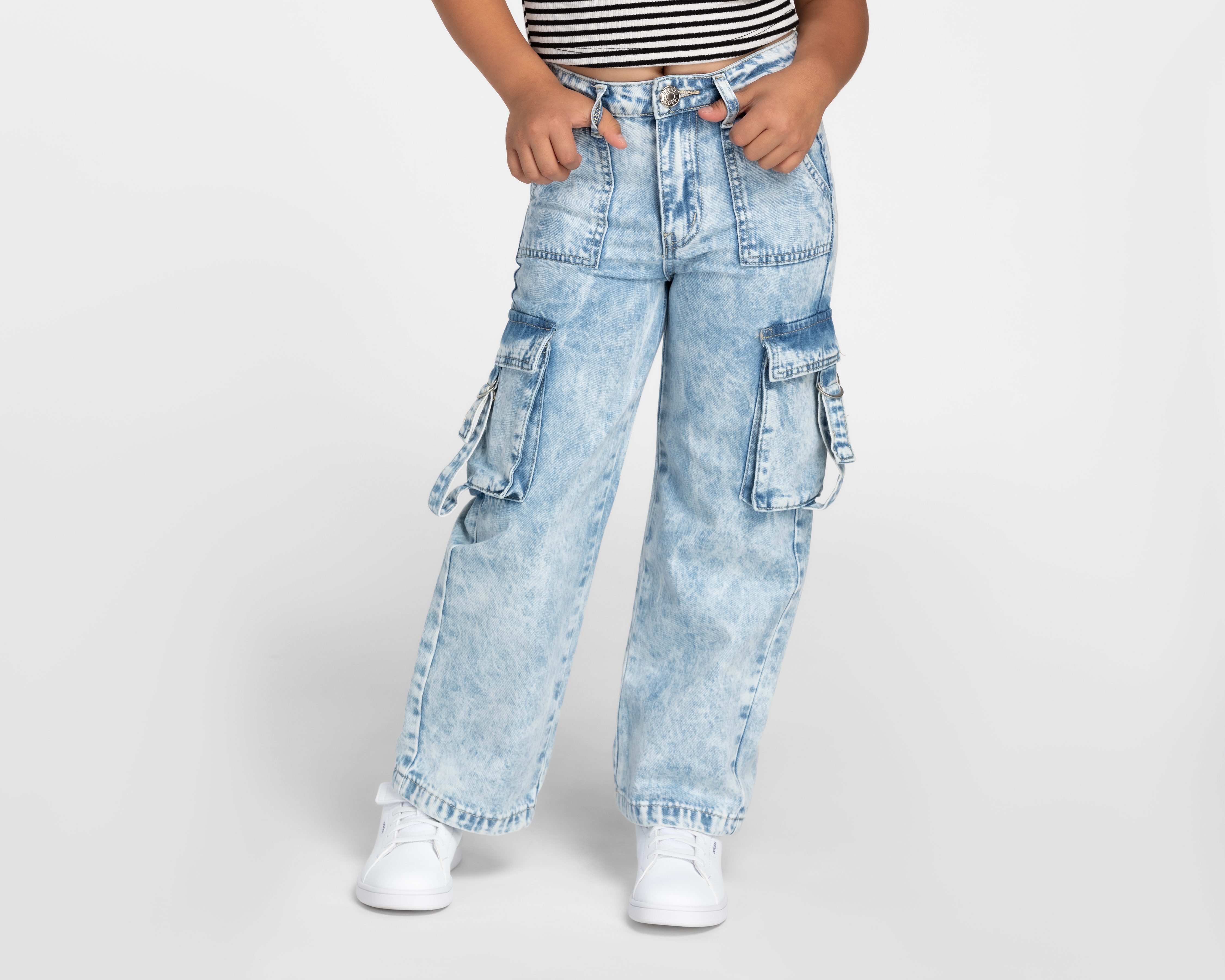 Foto 2 pulgar | Foto 1 | Pantalón Refill Recto para Niña