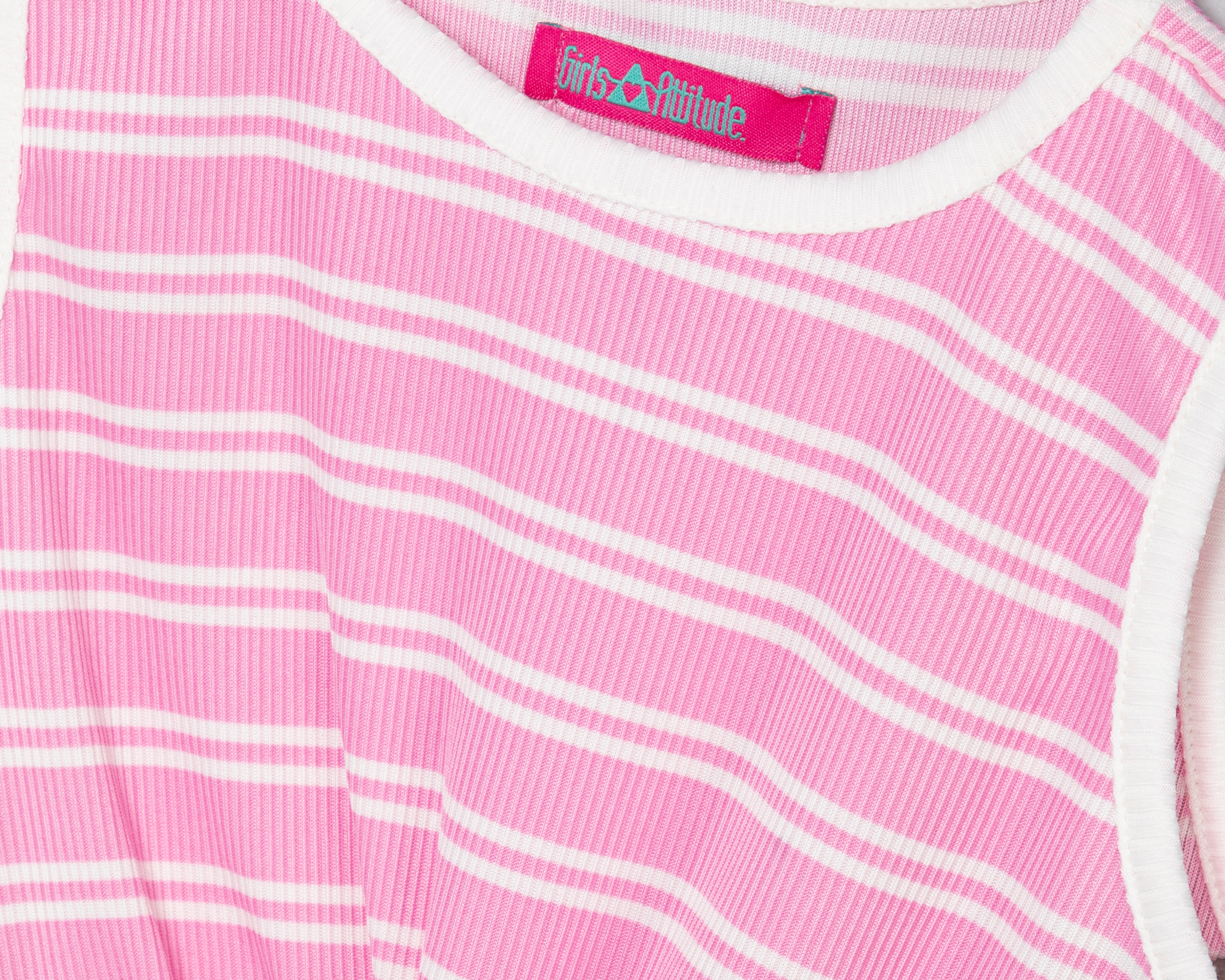 Foto 4 pulgar | Foto 3 | Playera Girls Attitude sin Mangas a Rayas para Niña
