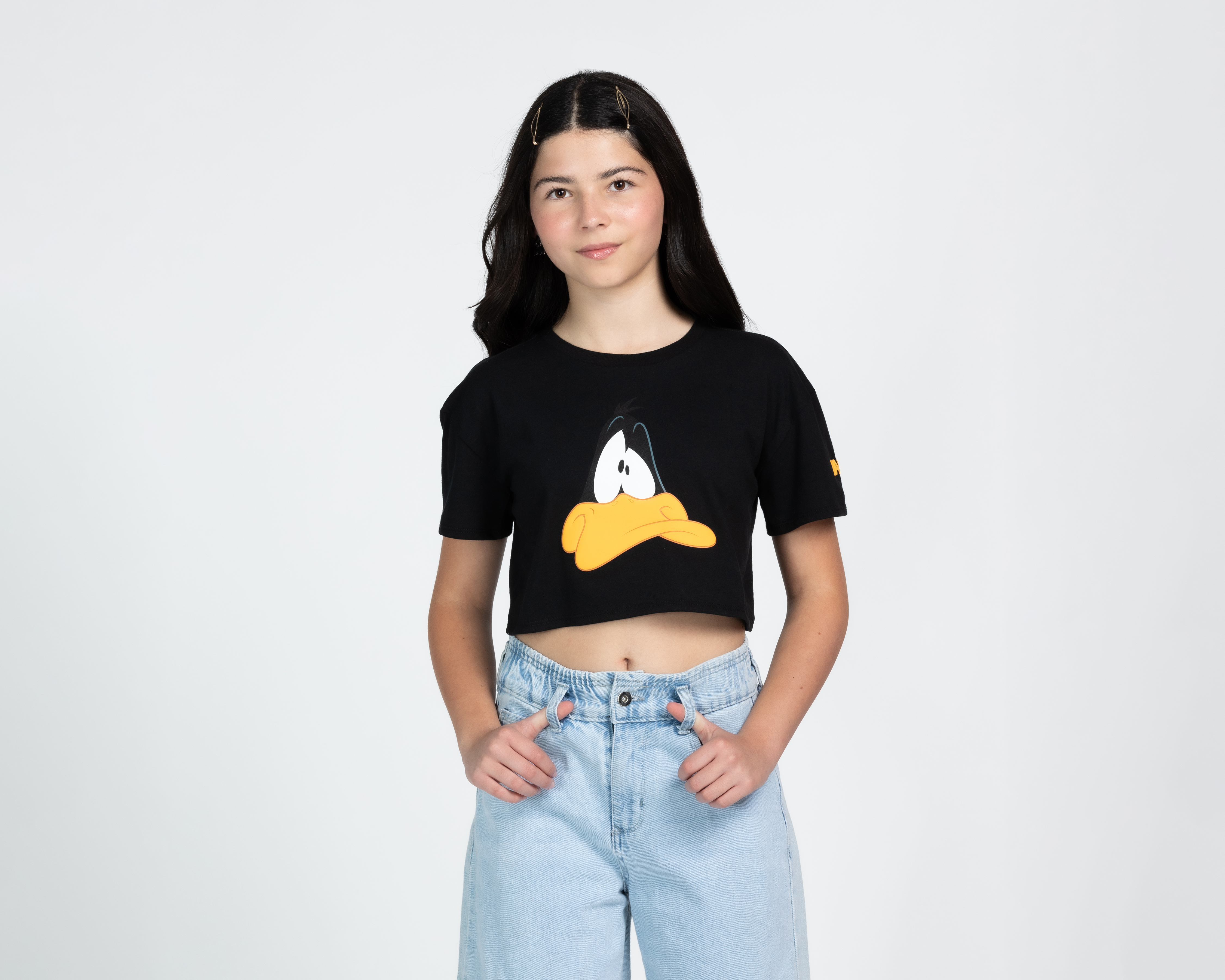 Foto 2 pulgar | Foto 1 | Playera Looney Tunes Manga Corta Pato Lucas Juvenil