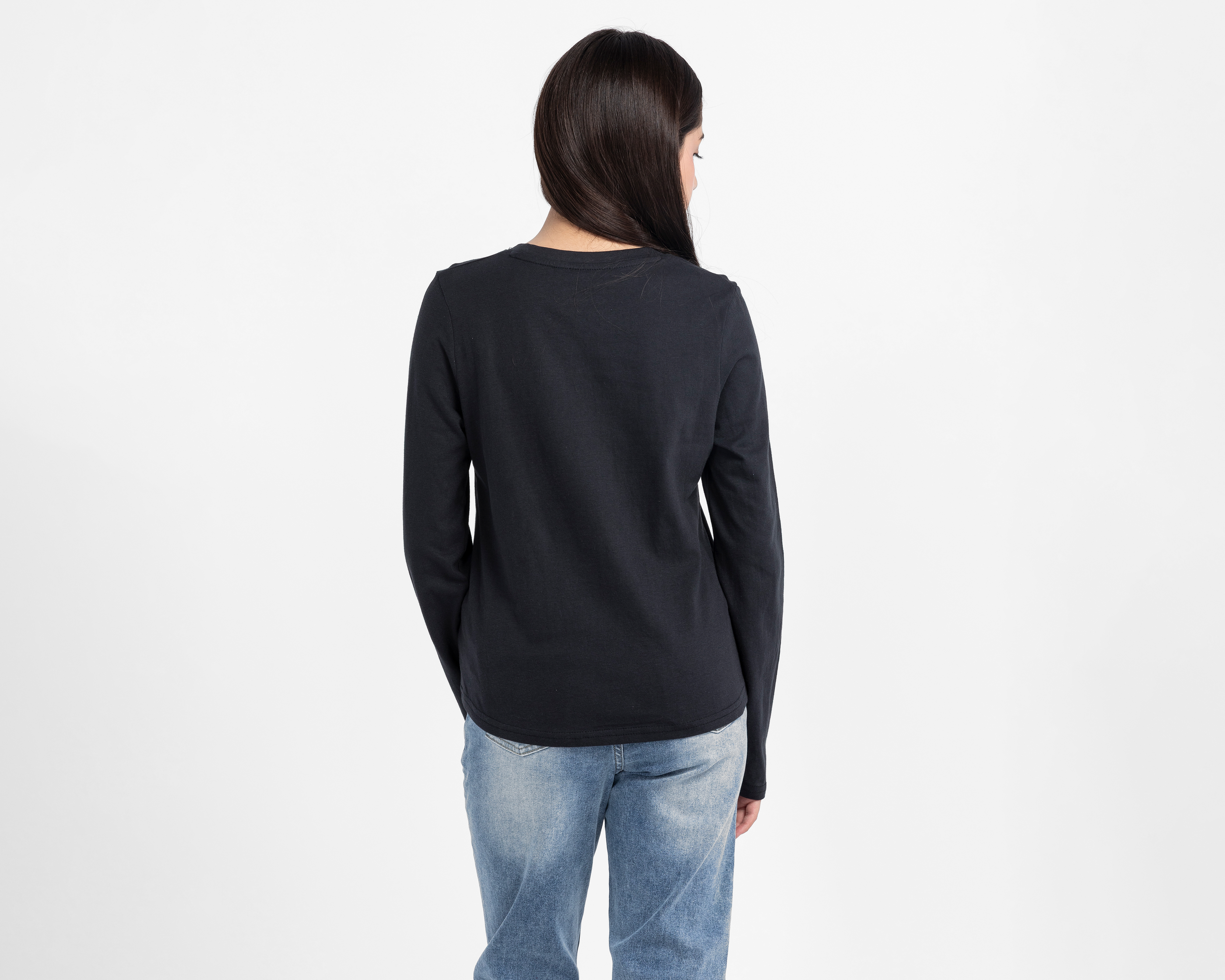 Foto 5 pulgar | Foto 4 | Playera Manga Larga Negra Refill Juvenil