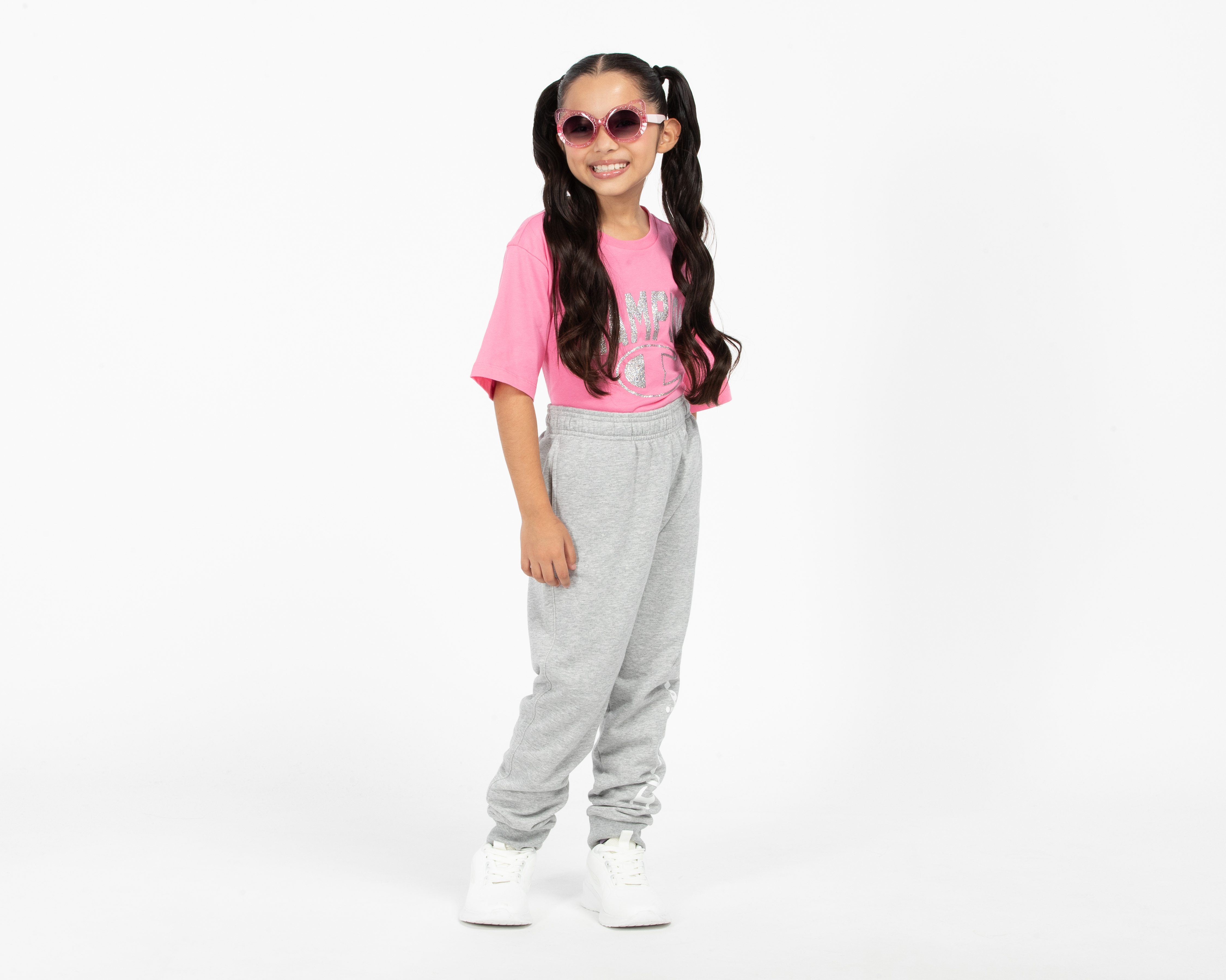 Foto 3 pulgar | Foto 2 | Playera de Cuello Redondo Champion para Niña