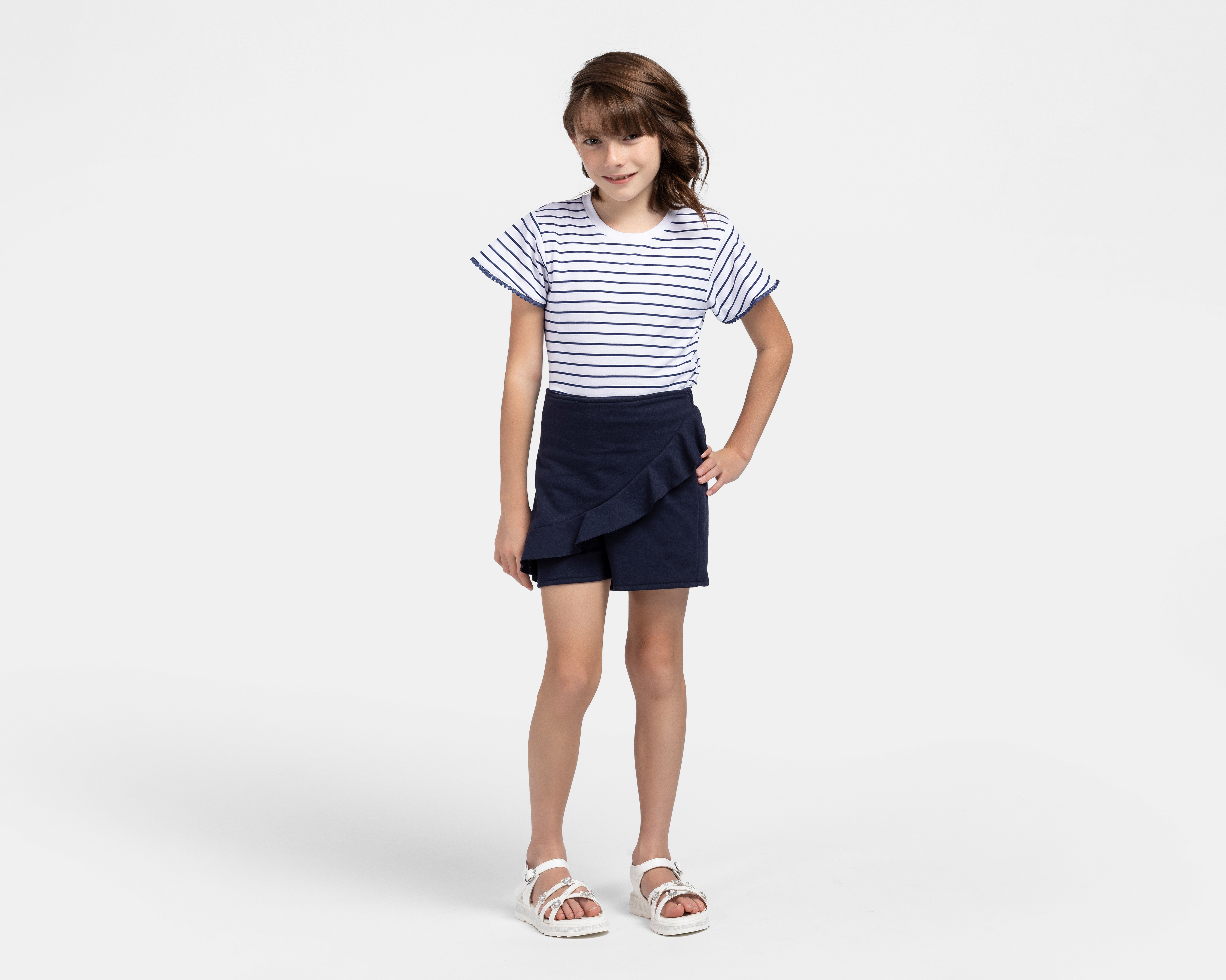 Foto 2 pulgar | Foto 1 | Playera y Short Falda Refill para Niña