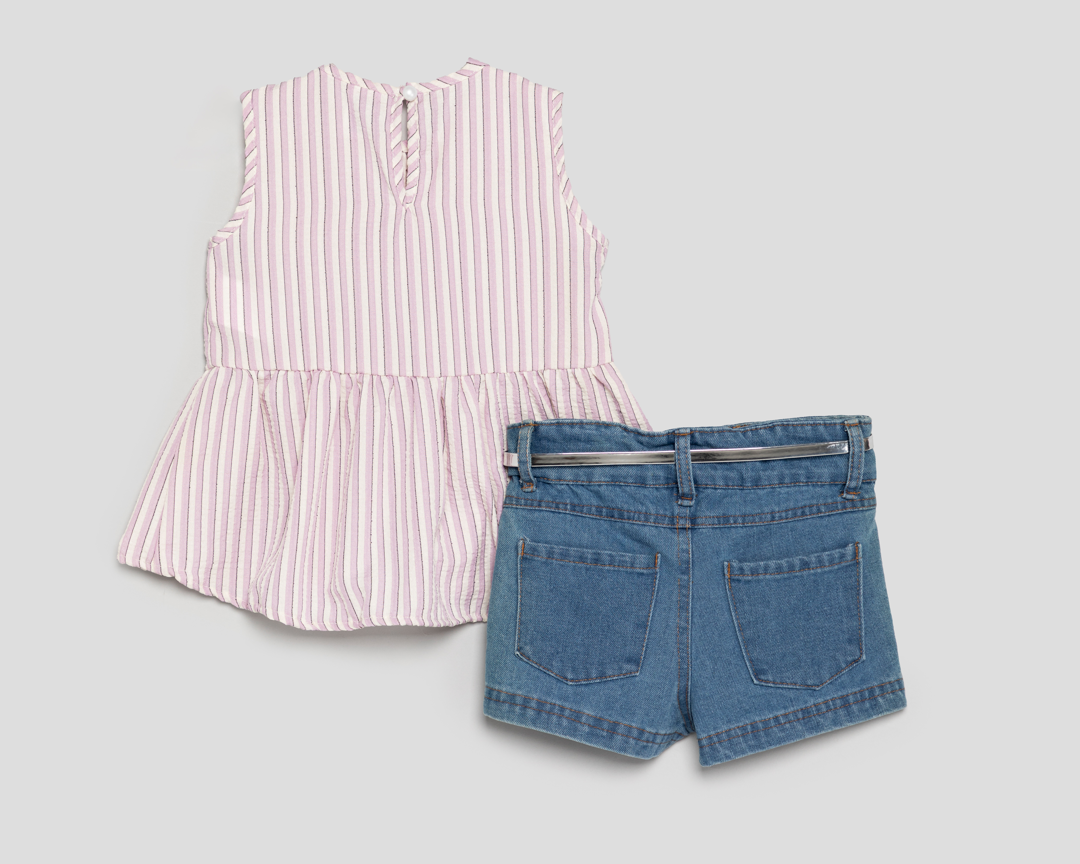 Foto 3 pulgar | Foto 2 | Blusa y Short con Cinturón Telitas para Niña