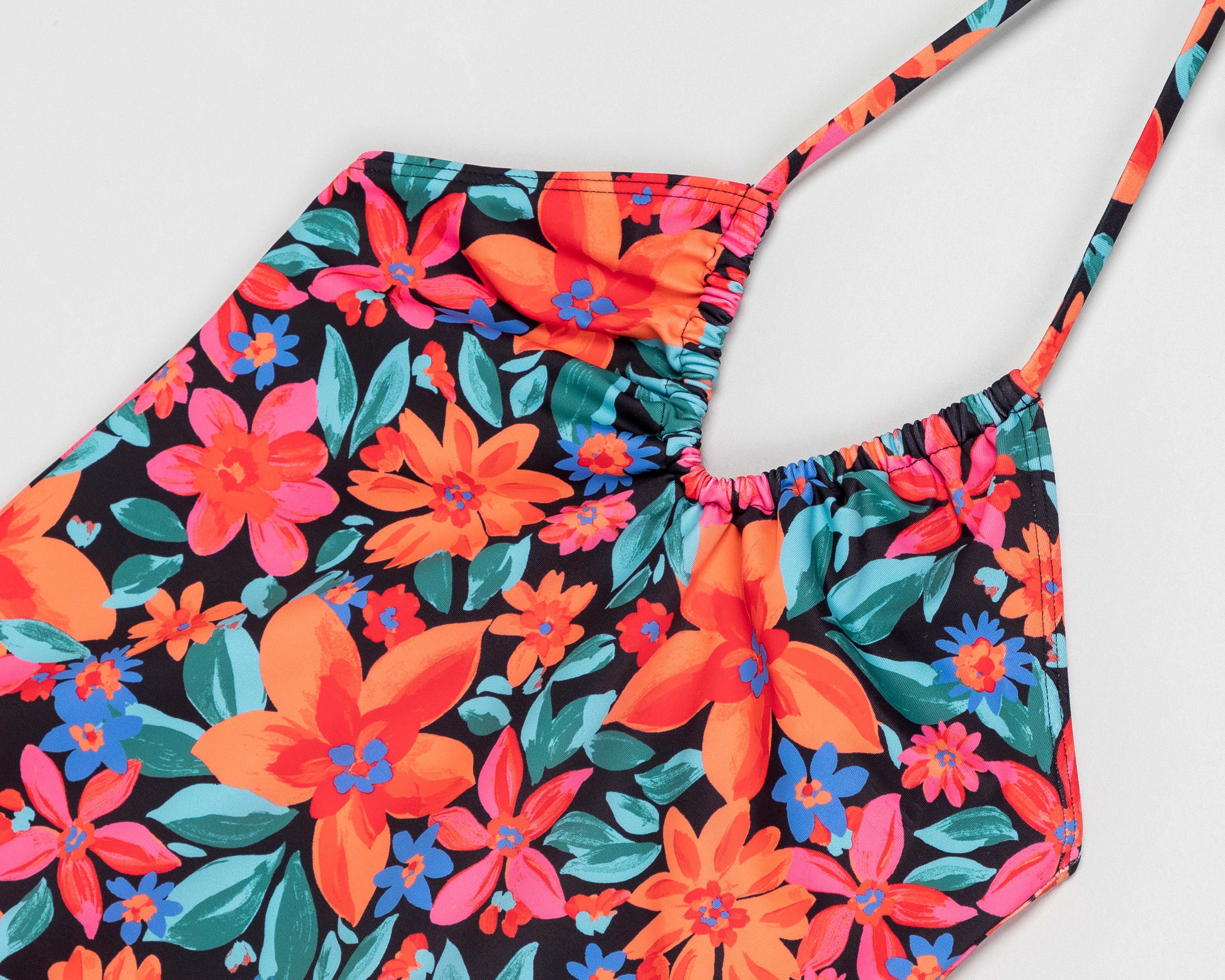 Foto 4 pulgar | Foto 3 | Traje de Baño Roxy Floral para Niña