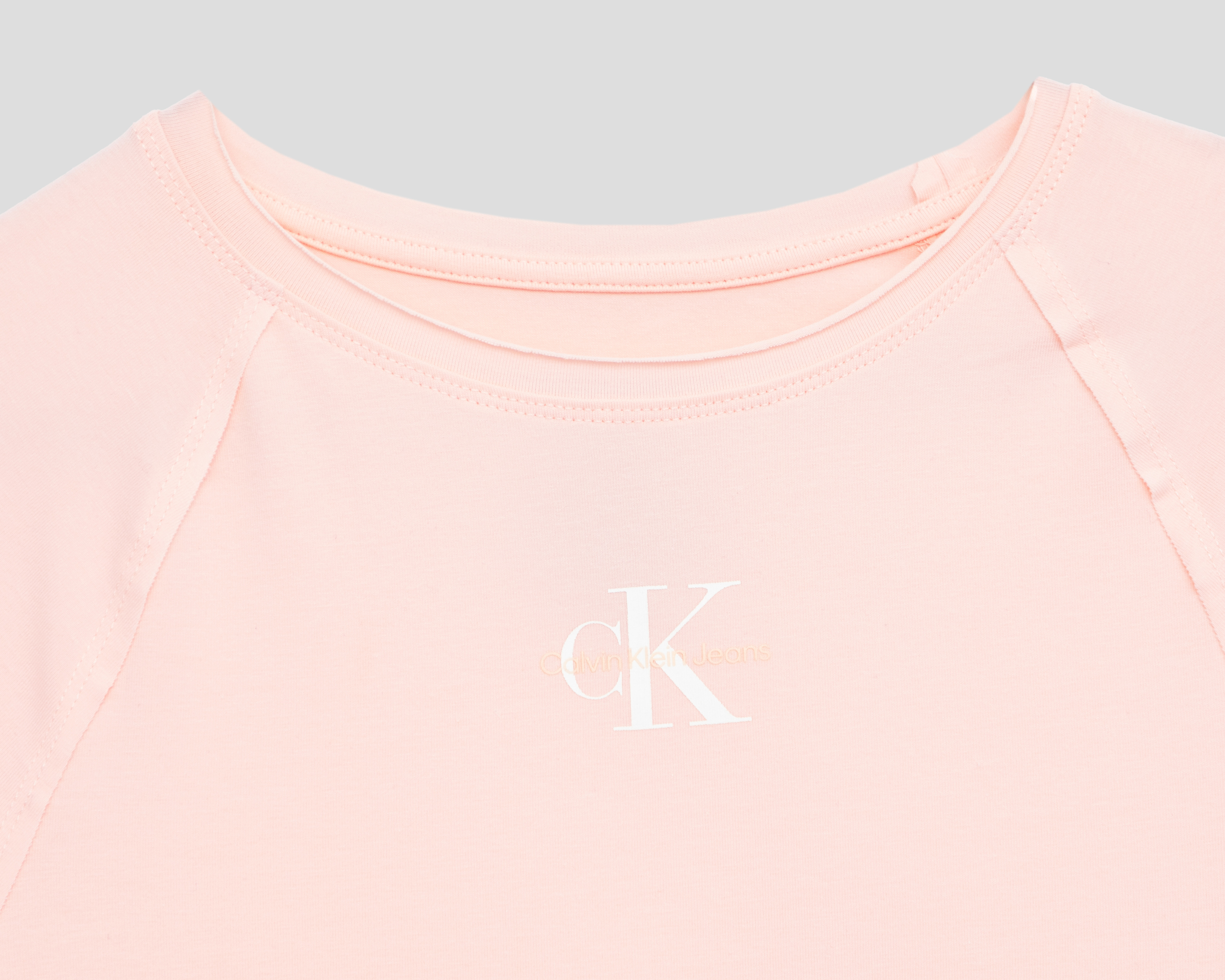 Foto 4 pulgar | Foto 3 | Playera de Cuello Redondo Rosa Calvin Klein para Niña