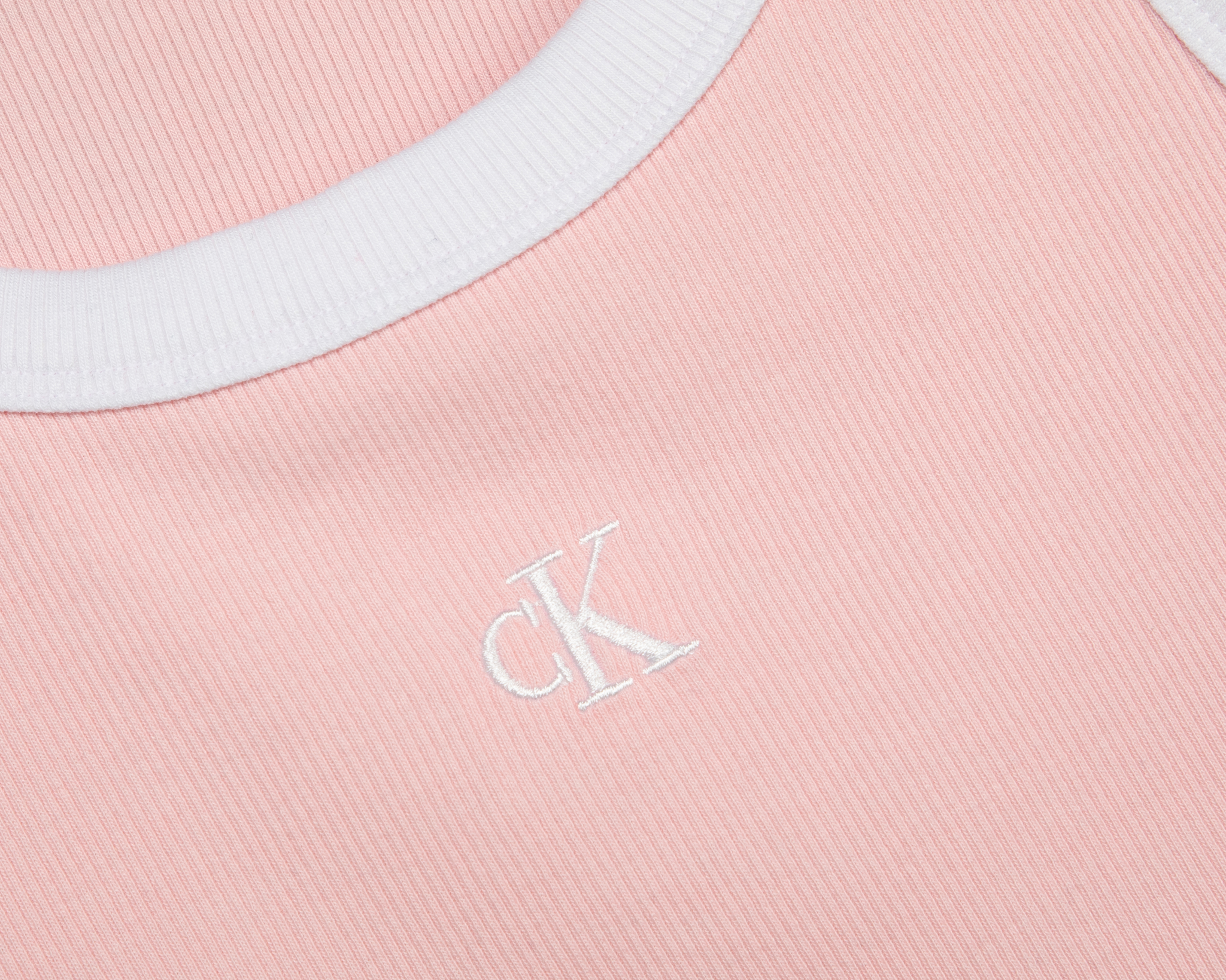 Foto 3 | Foto 3 | Playera de Cuello Redondo Rosa Calvin Klein para Niña