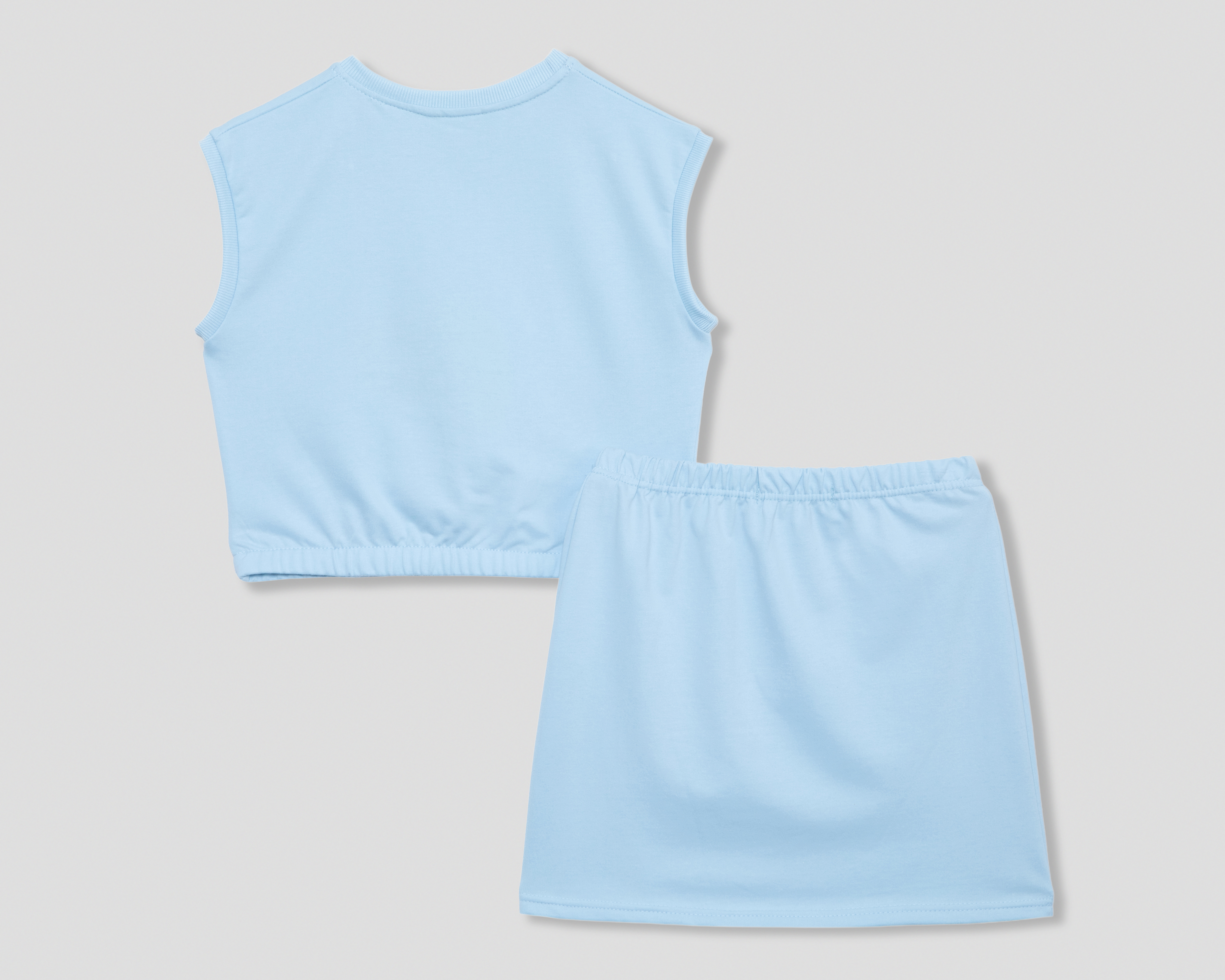 Foto 3 pulgar | Foto 2 | Playera y Falda 18 Forever para Niña