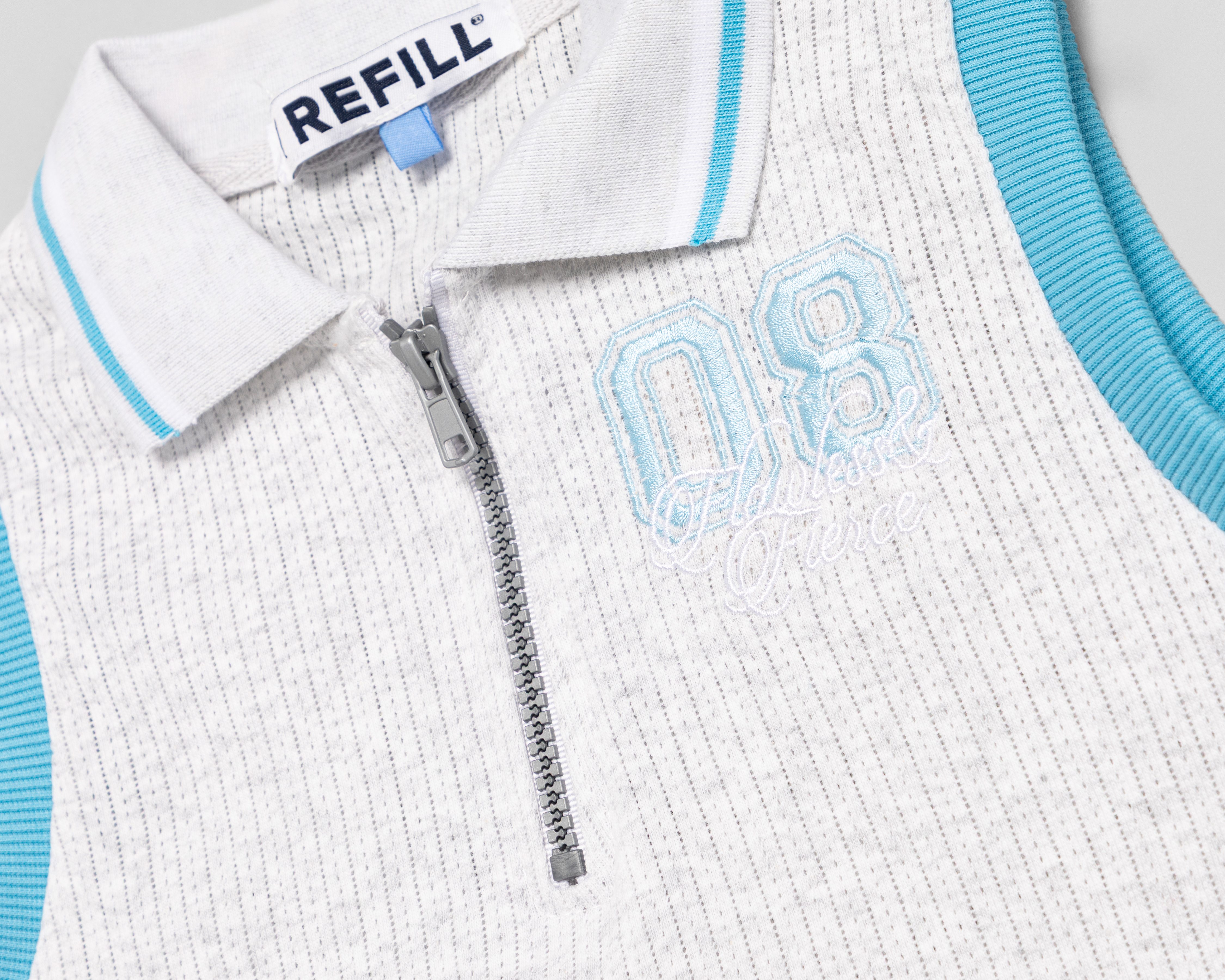 Foto 4 pulgar | Foto 3 | Playera y Pantalón Refill para Niña