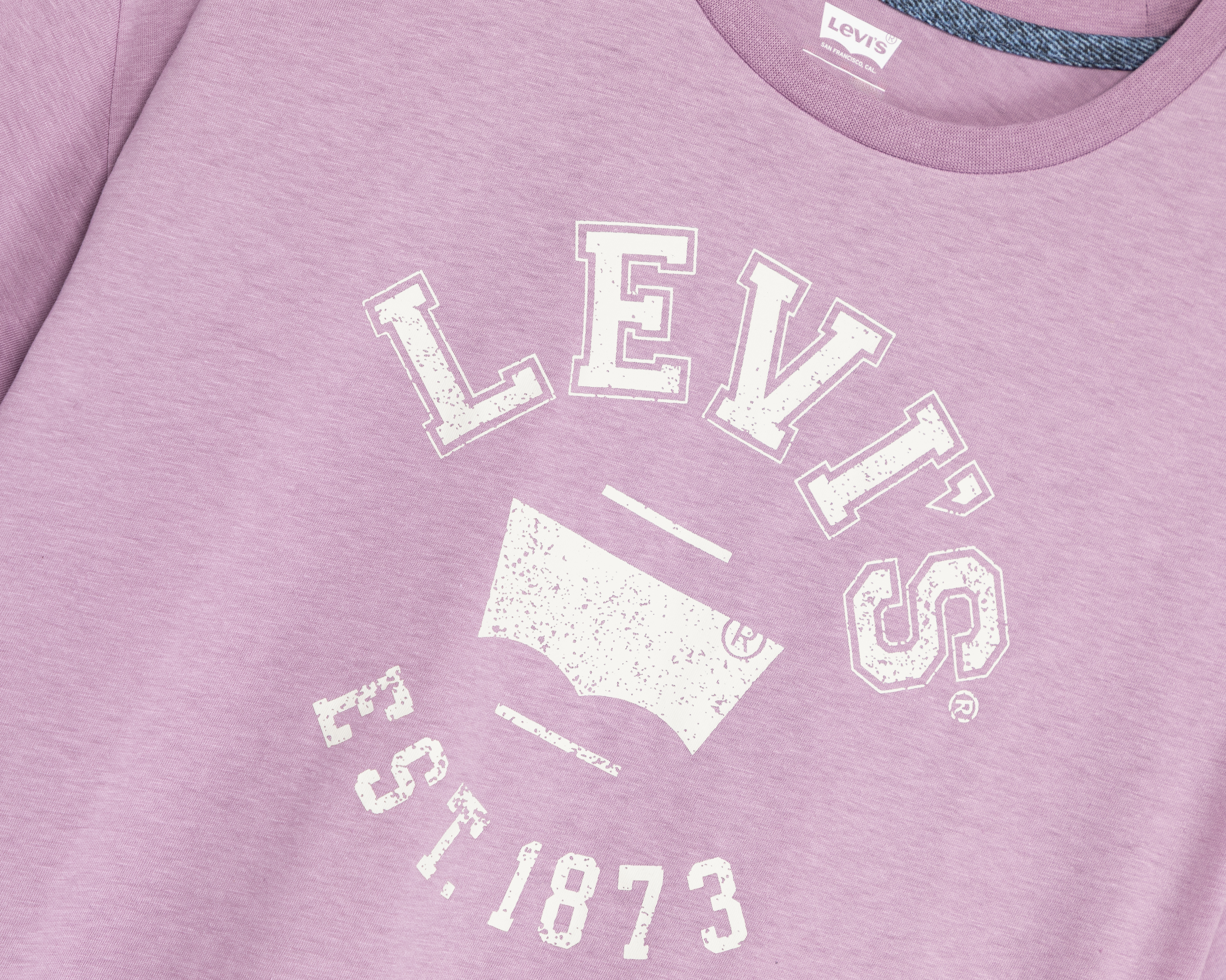 Foto 4 pulgar | Foto 3 | Playera de Cuello Redondo Rosa Levi's Juvenil