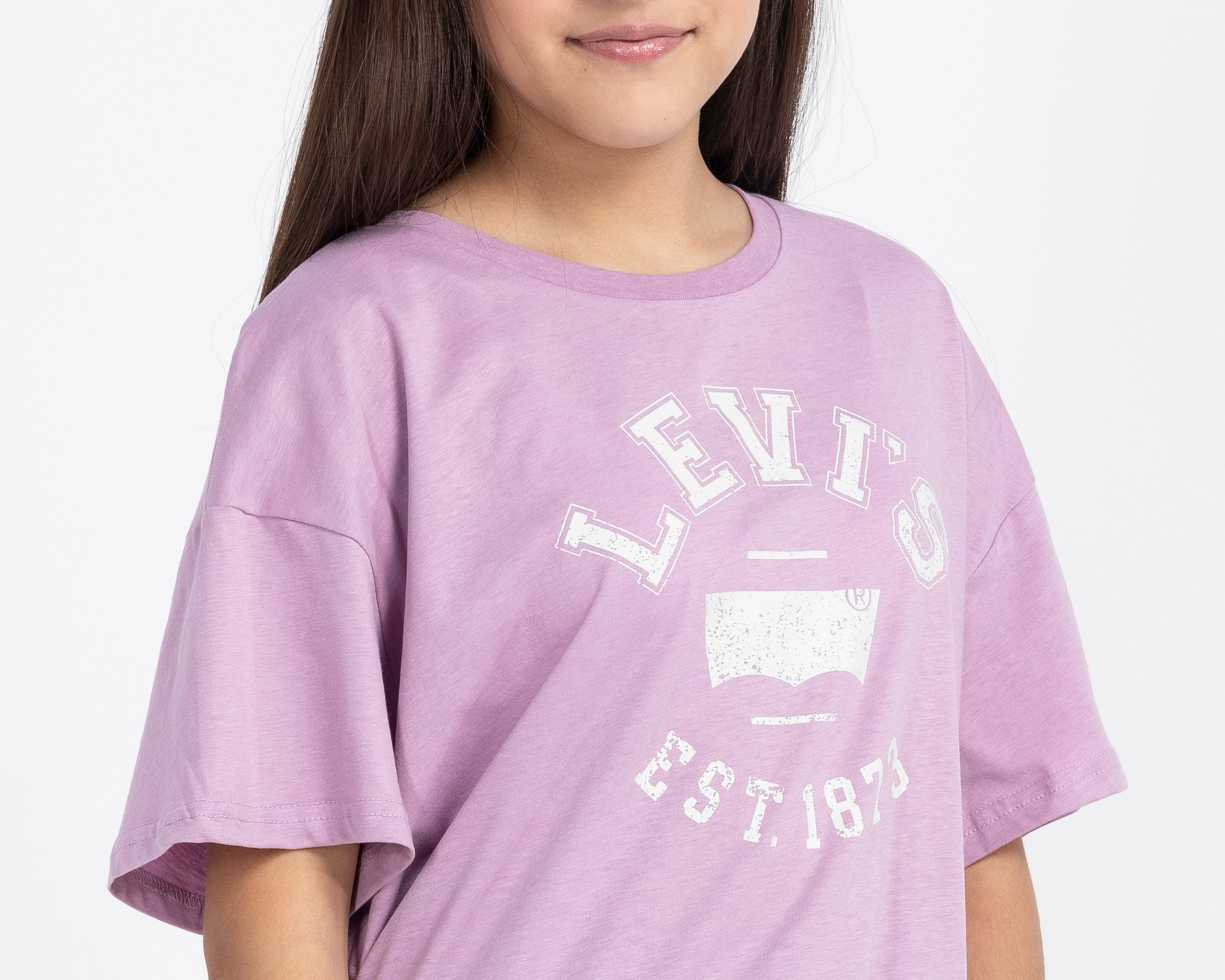 Foto 4 | Foto 4 | Playera de Cuello Redondo Rosa Levi's Juvenil