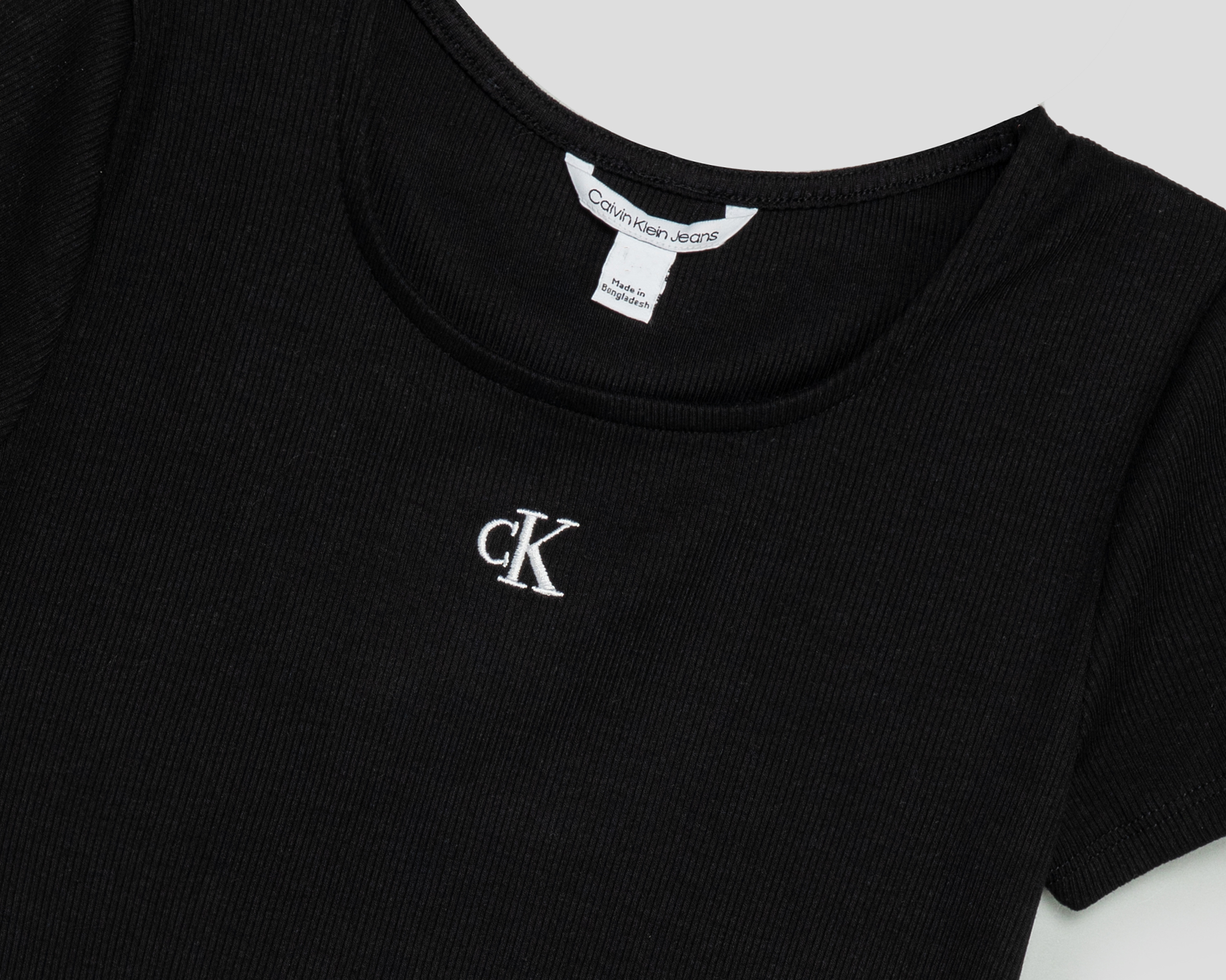 Foto 3 | Foto 3 | Playera de Cuello Redondo Negra Calvin Klein para Niña