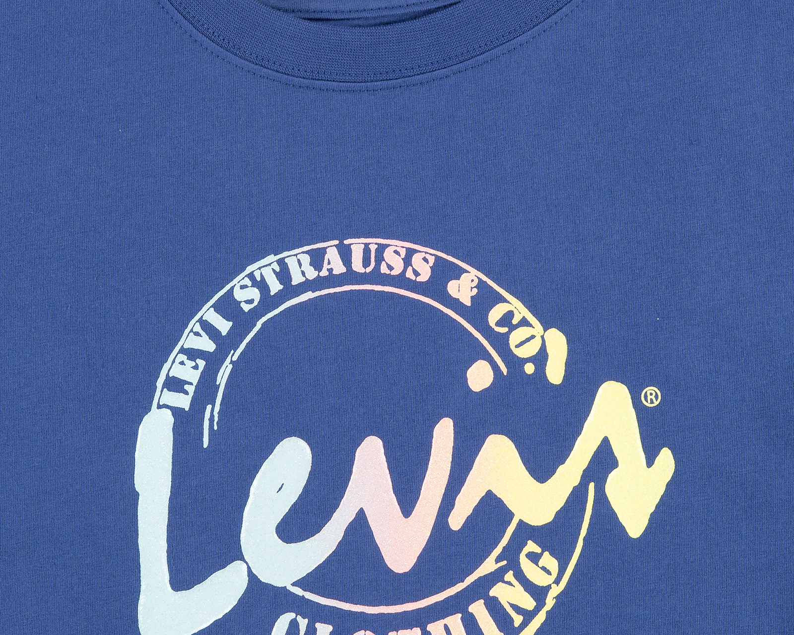 Foto 4 pulgar | Foto 3 | Playera de Cuello Redondo Azul Levi's para Niña