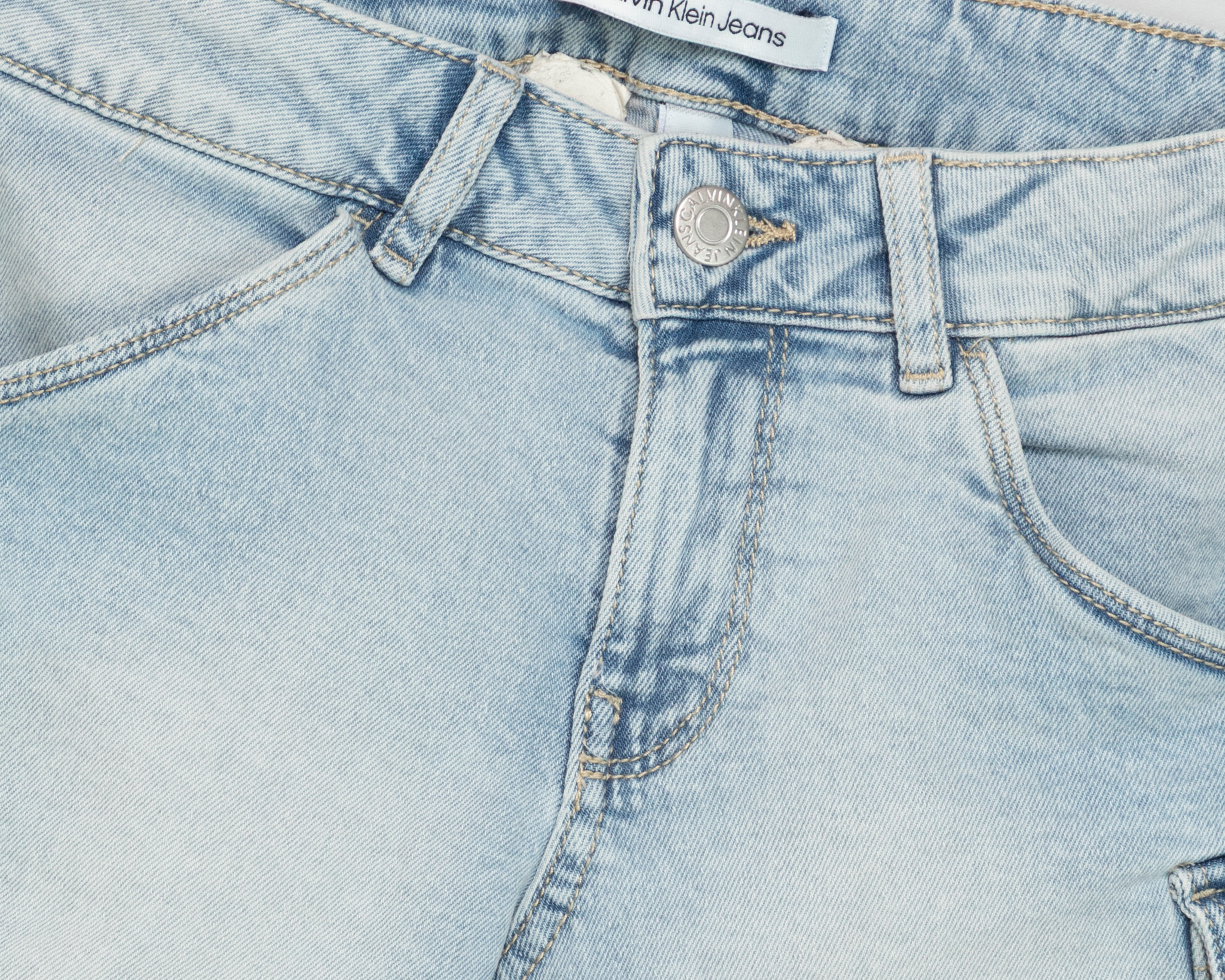 Foto 4 pulgar | Foto 3 | Short Calvin Klein Juvenil