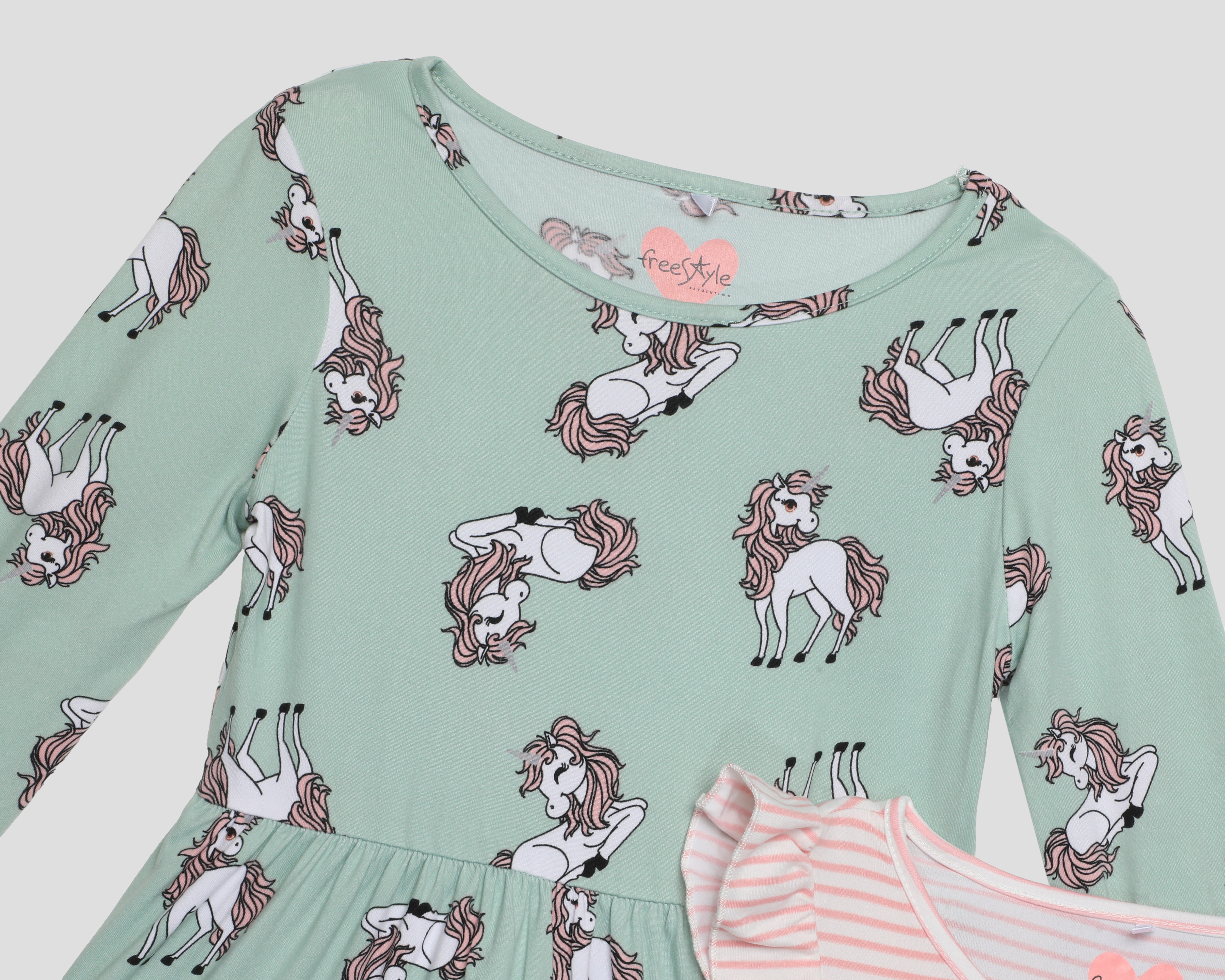 Foto 3 | Foto 3 | Vestido con Tiara Freestyle Revolution para Niña 3 Piezas