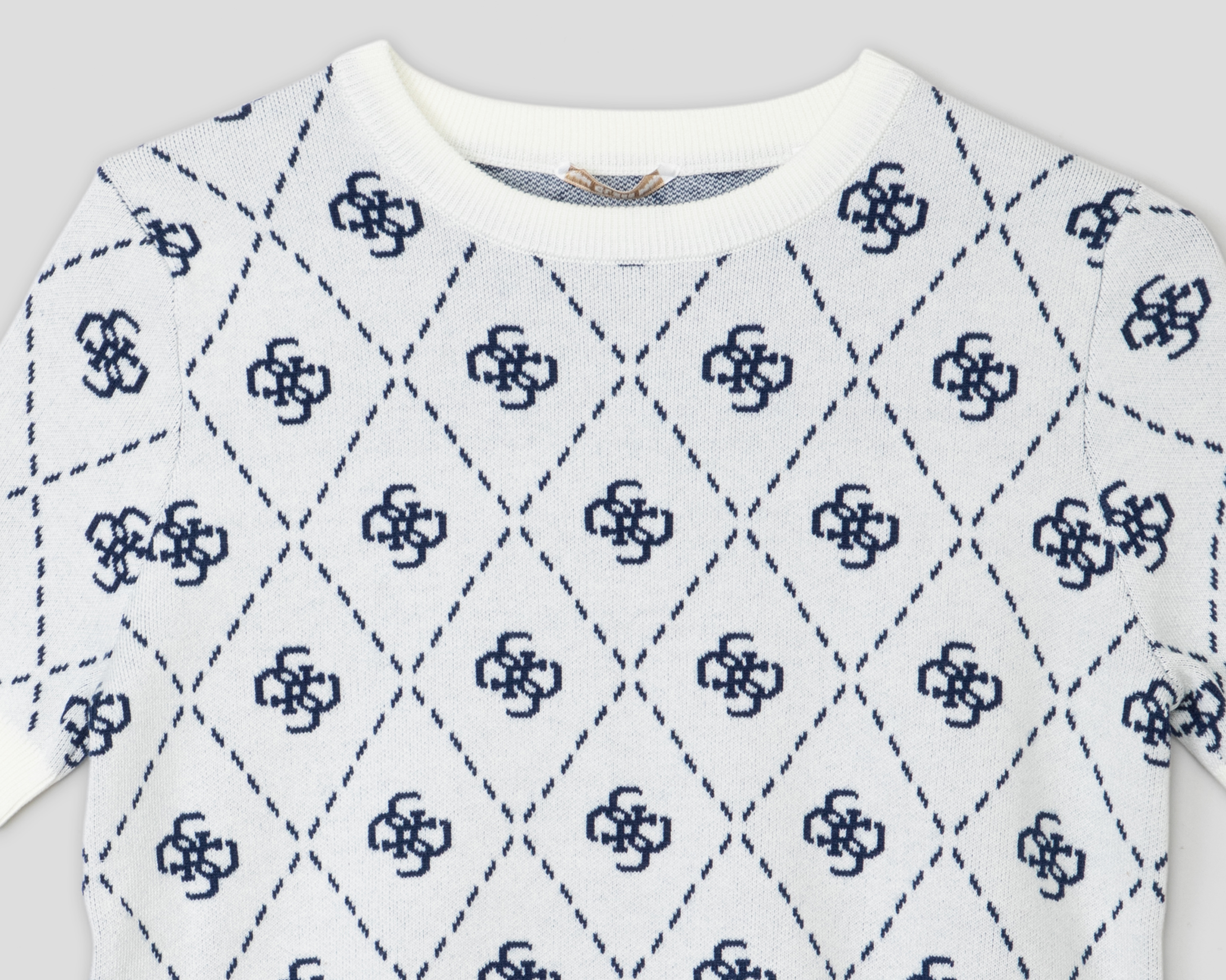 Foto 3 | Foto 3 | Playera de Cuello Redondo Blanca Guess Juvenil