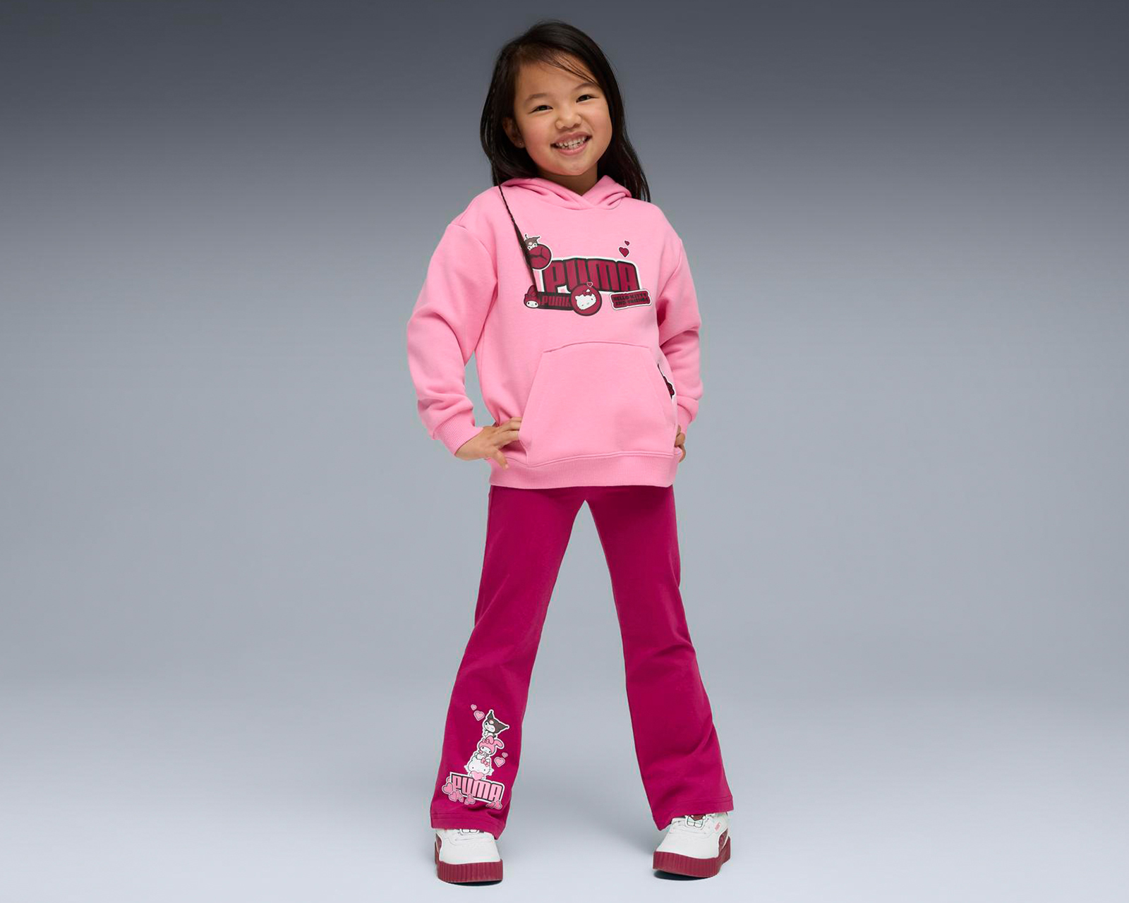 Foto 4 pulgar | Foto 3 | Sudadera Deportiva Puma x Hello Kitty & Friends para Niña