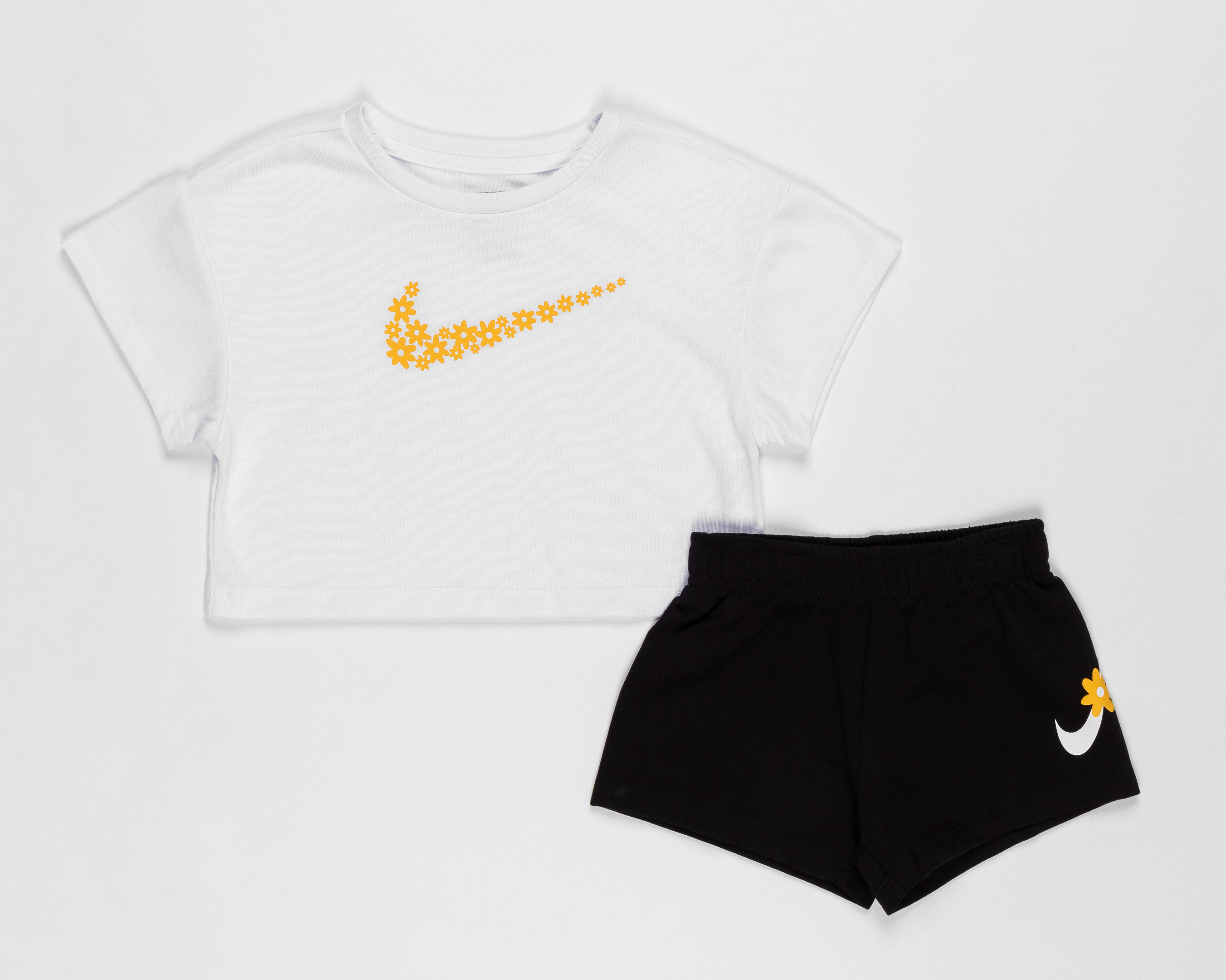 Playera y Short Nike para Bebé Niña 2 Piezas
