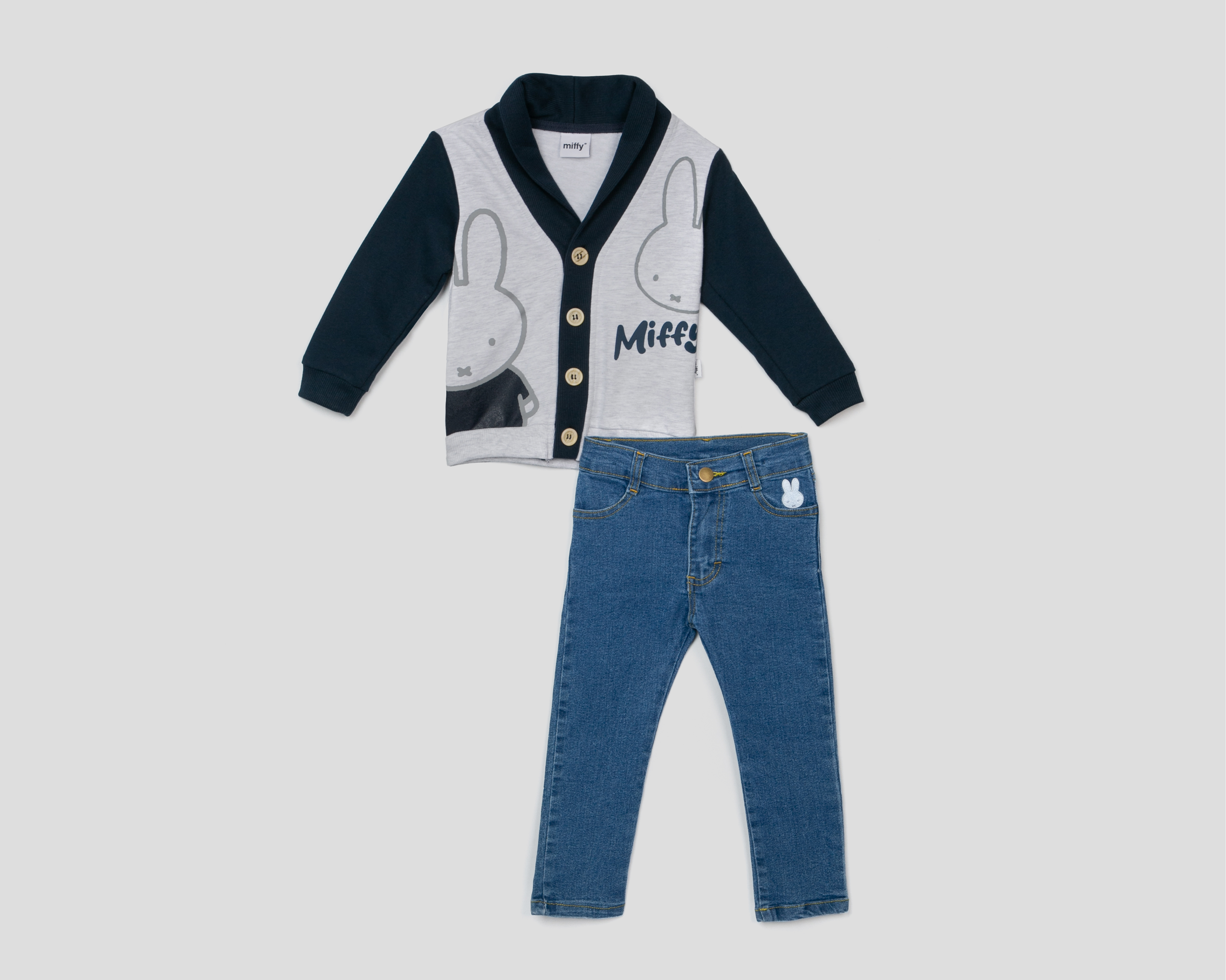 Foto 2 pulgar | Foto 1 | Conjunto de Suéter y Pantalón Miffy para Niño