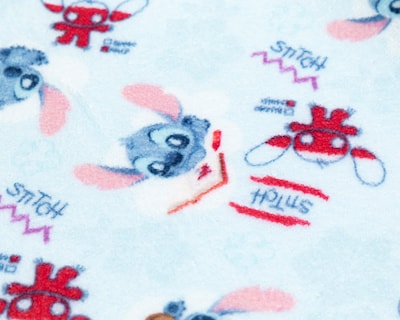 Foto 3 | Foto 3 | Toallitas Multiusos para Bebé Disney Baby Stitch Estampadas 12 Piezas