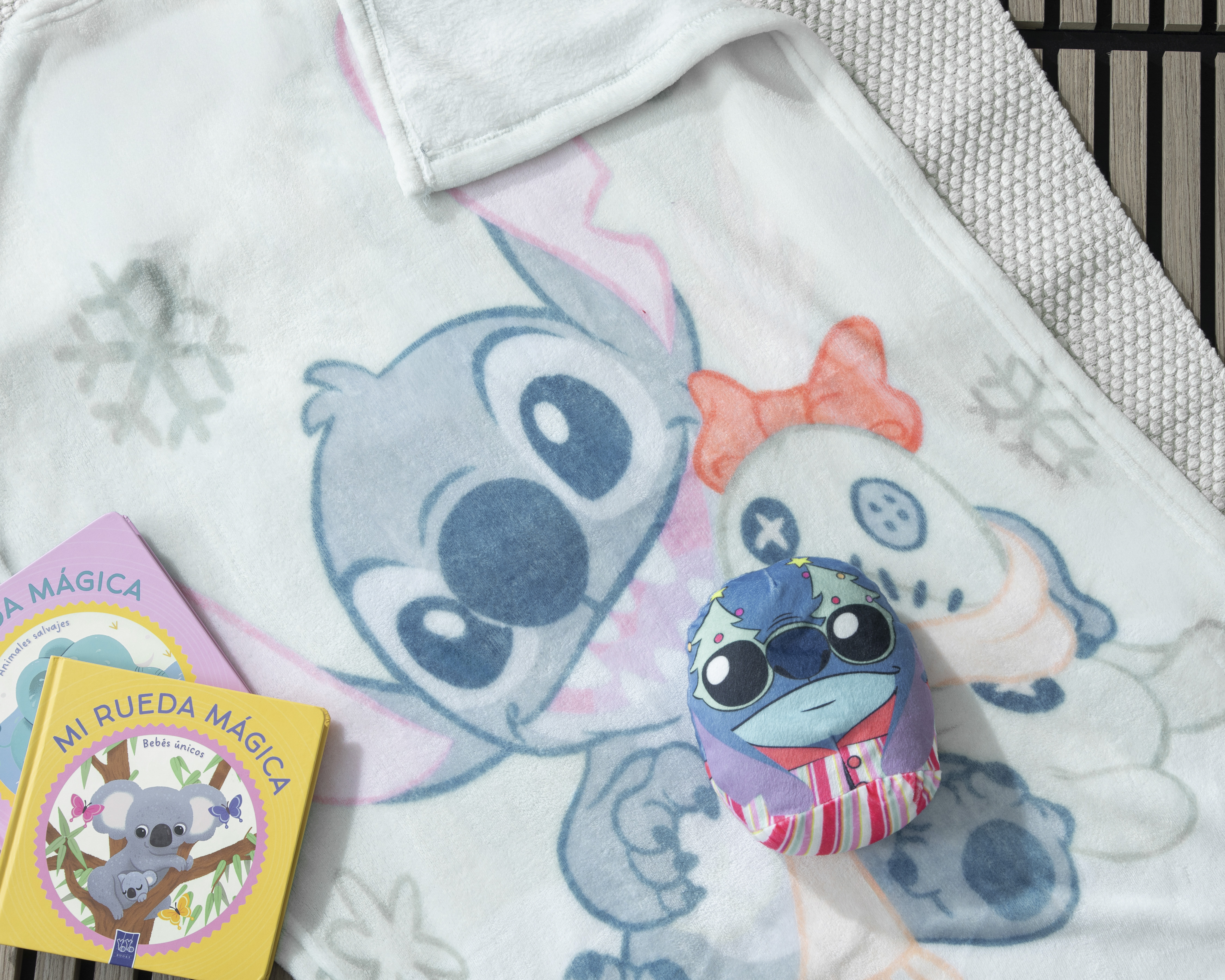 Cobertor para Bebé Disney Lilo & Stitch Navideño con Cojín