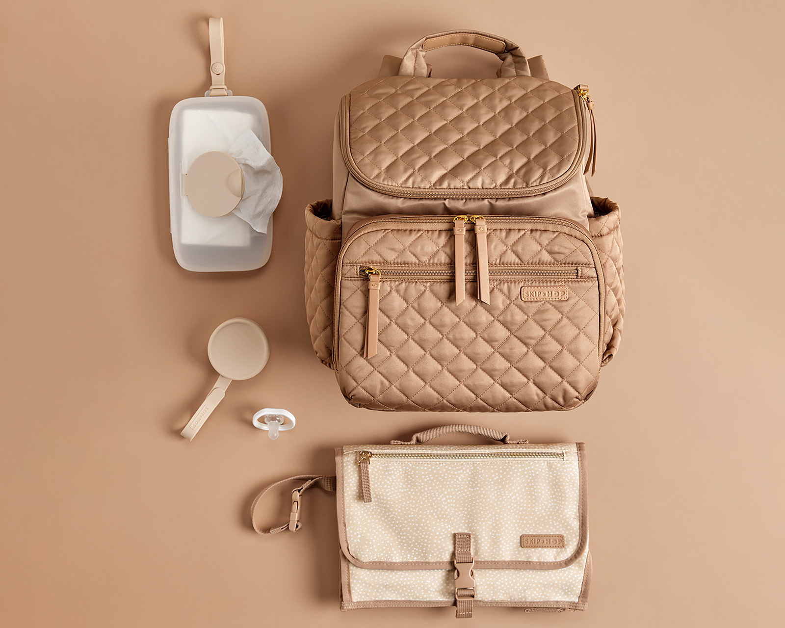 Foto 7 pulgar | Foto 6 | Pañalera Camel Skip Hop