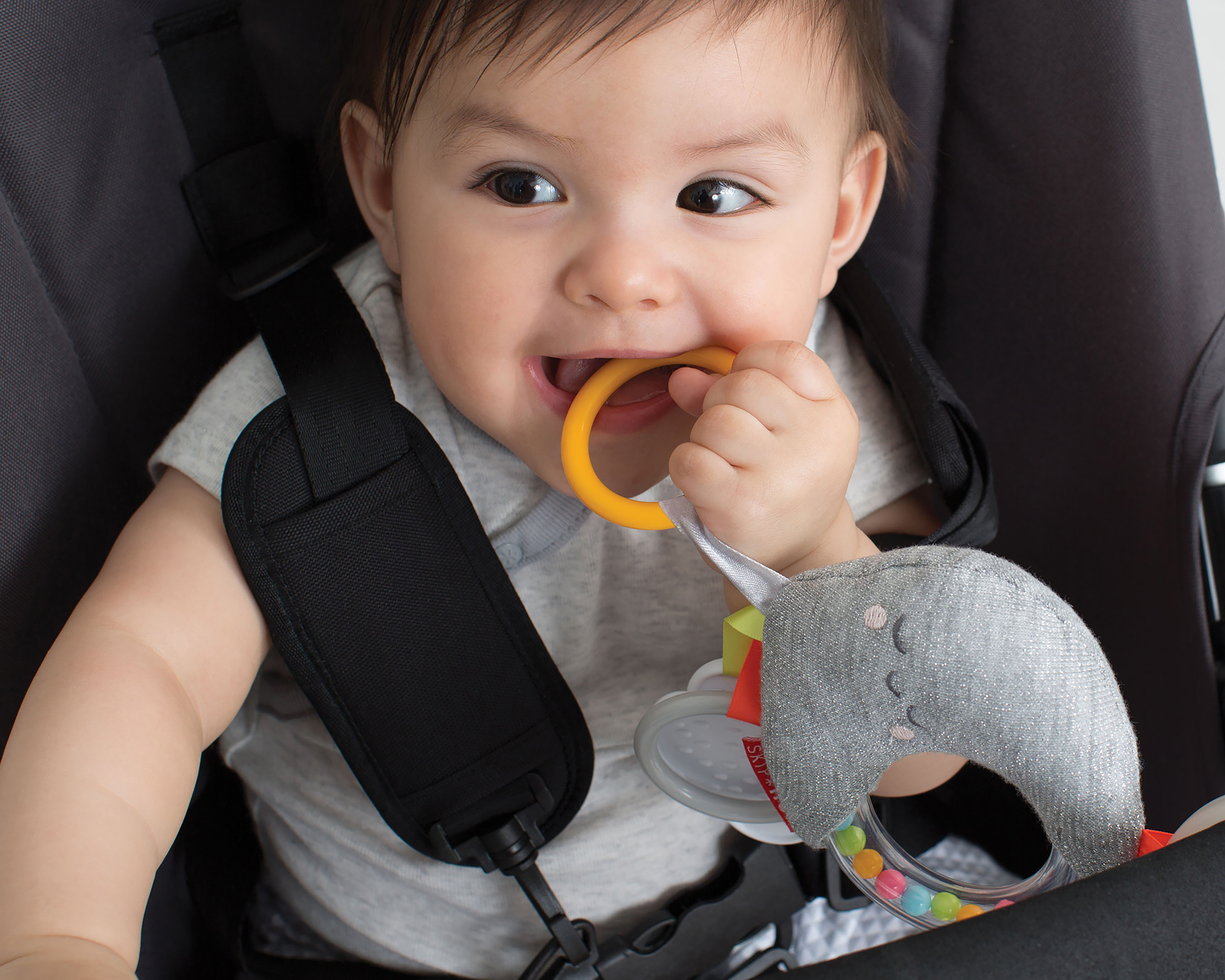 Foto 4 pulgar | Foto 3 | Juguete Interactivo Luna Skip Hop