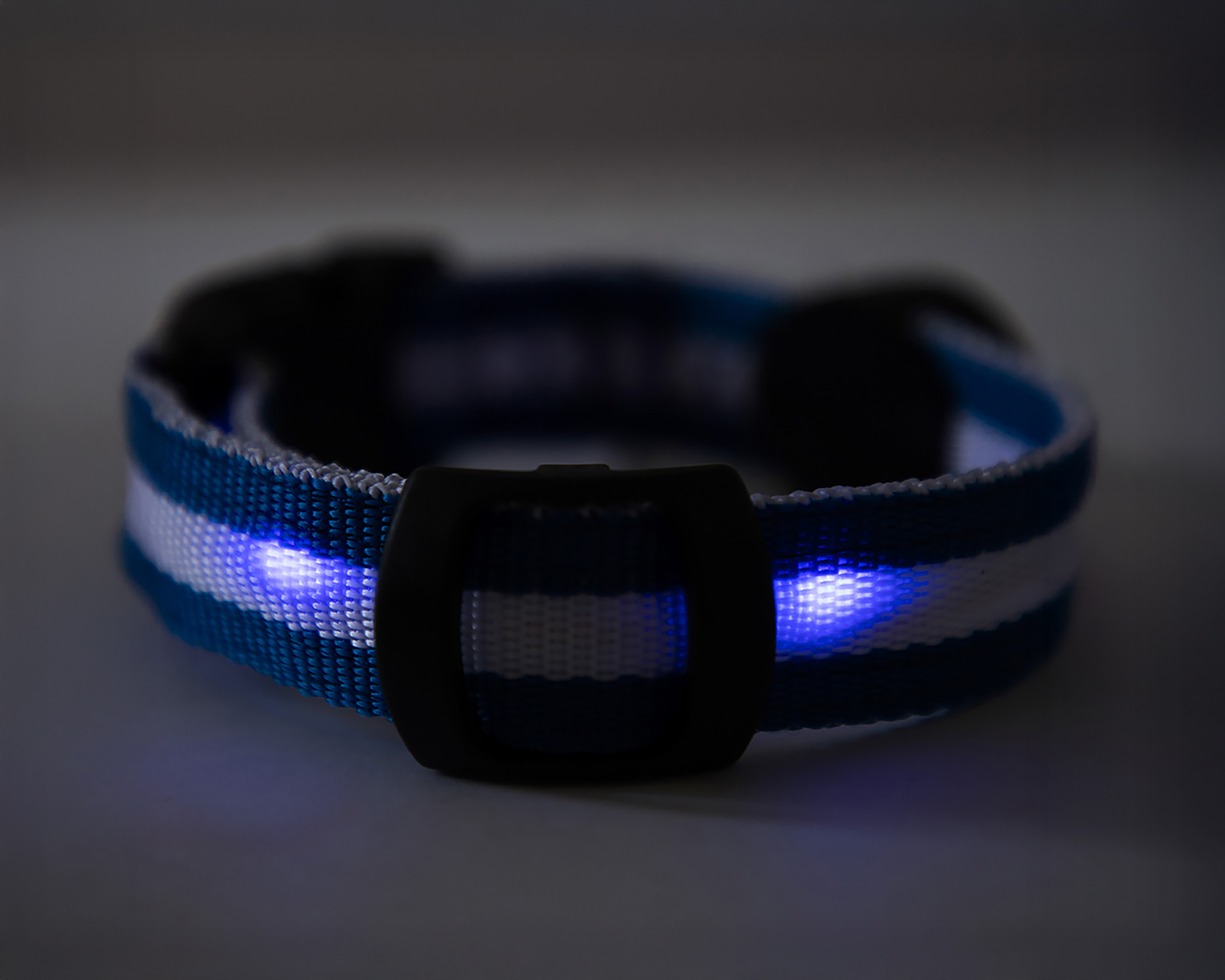 Foto 5 pulgar | Foto 4 | Collar para Perro Pets & More