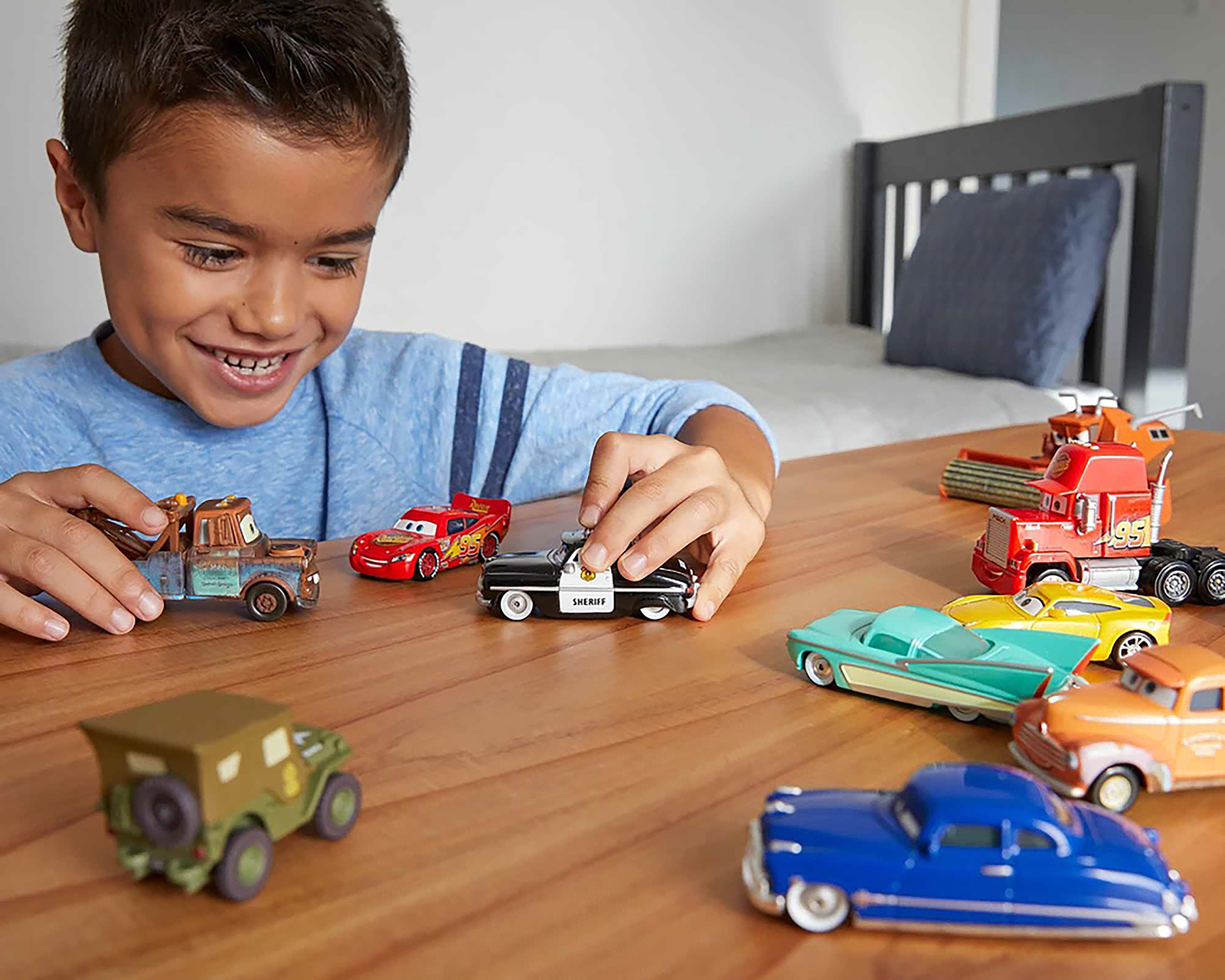 Foto 7 pulgar | Foto 6 | Cars Disney Pixar 1 Pieza